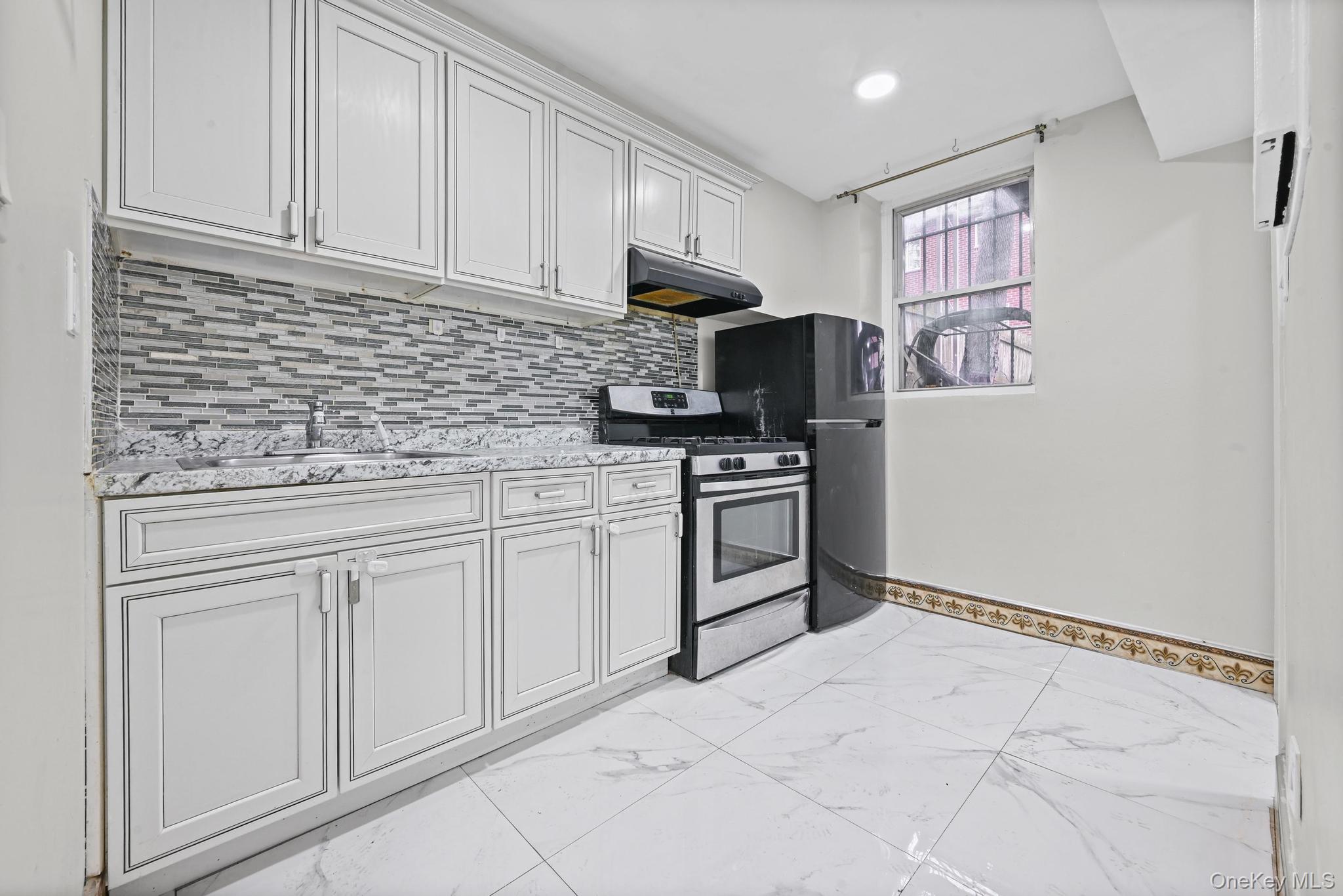 155-17 65th Avenue, Flushing, NY 11367