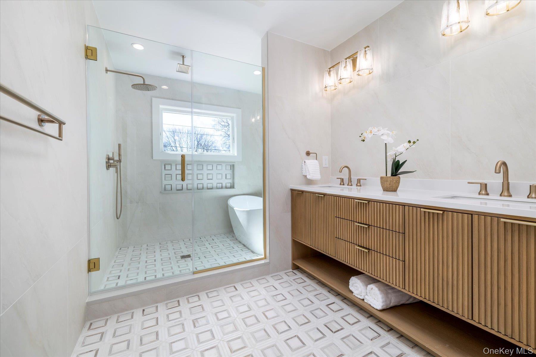 8 Van Cott Place, North Bellmore, NY 11710