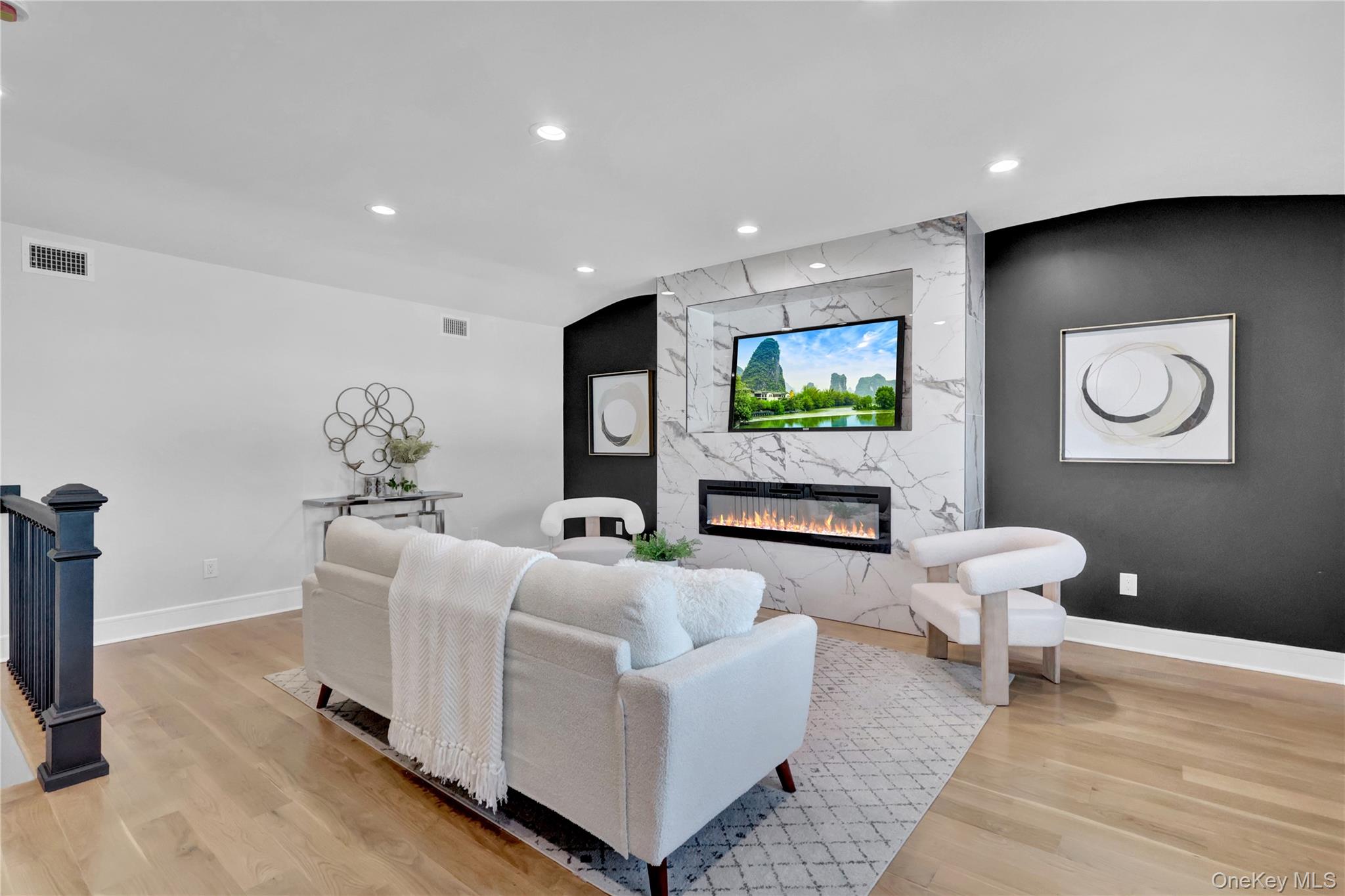 105 Radcliff Avenue, Port Washington, NY 11050