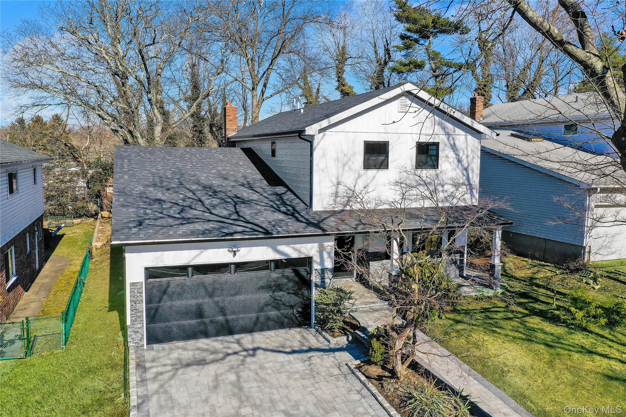 105 Radcliff Avenue, Port Washington, NY 11050