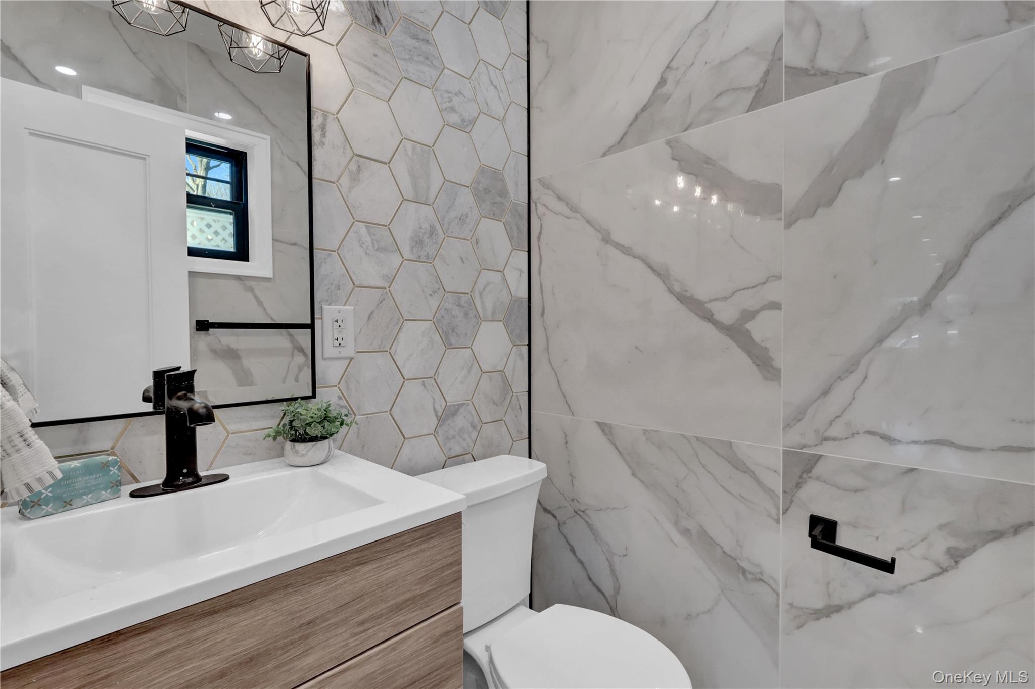 105 Radcliff Avenue, Port Washington, NY 11050