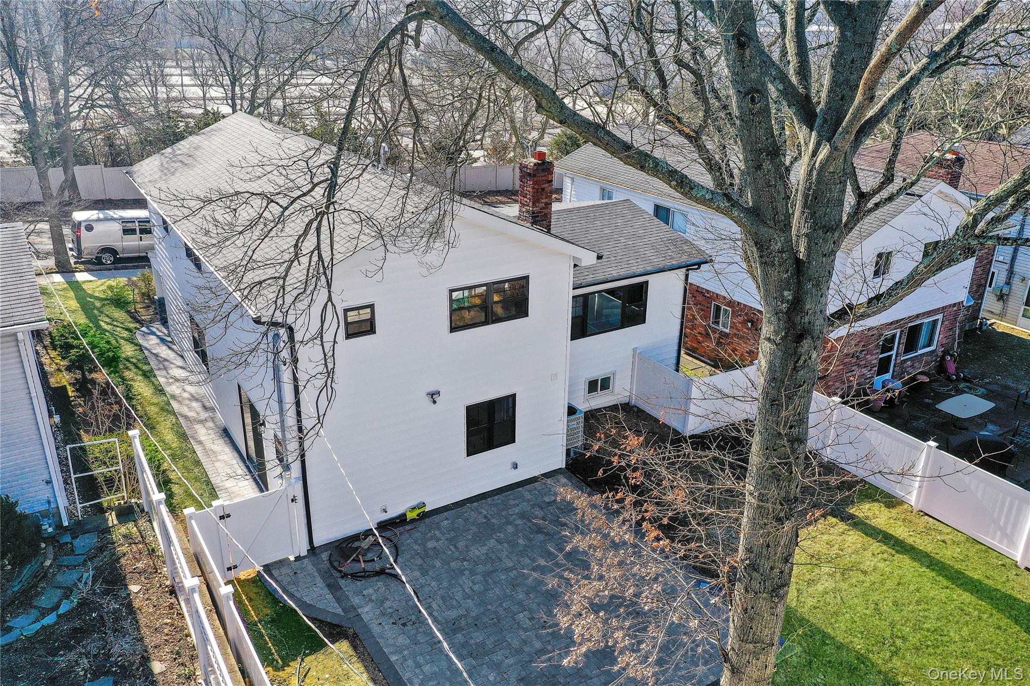 105 Radcliff Avenue, Port Washington, NY 11050