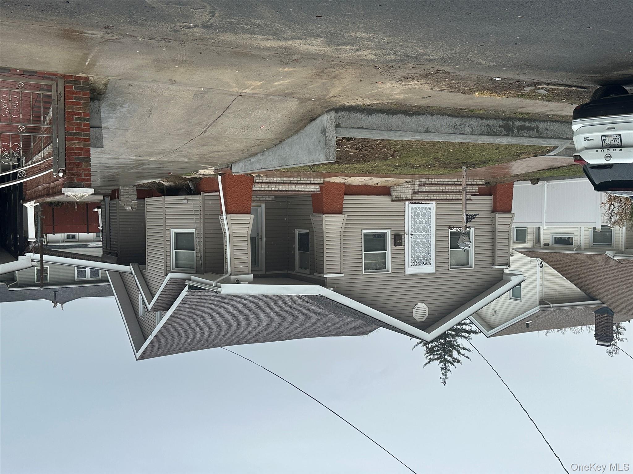 18740 Hilburn Avenue, Saint Albans, NY 11412