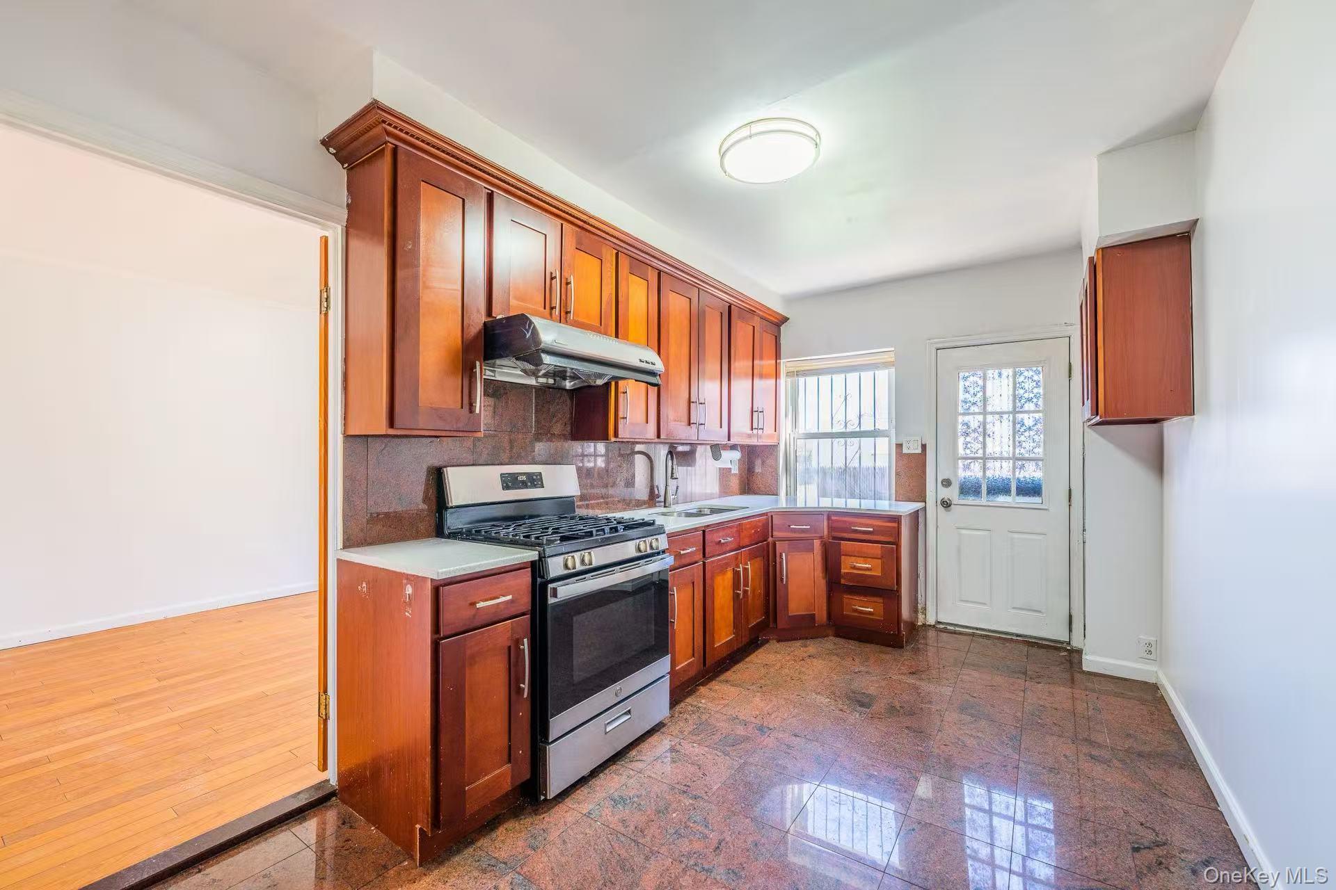 3423 146th Street, Flushing, NY 11354