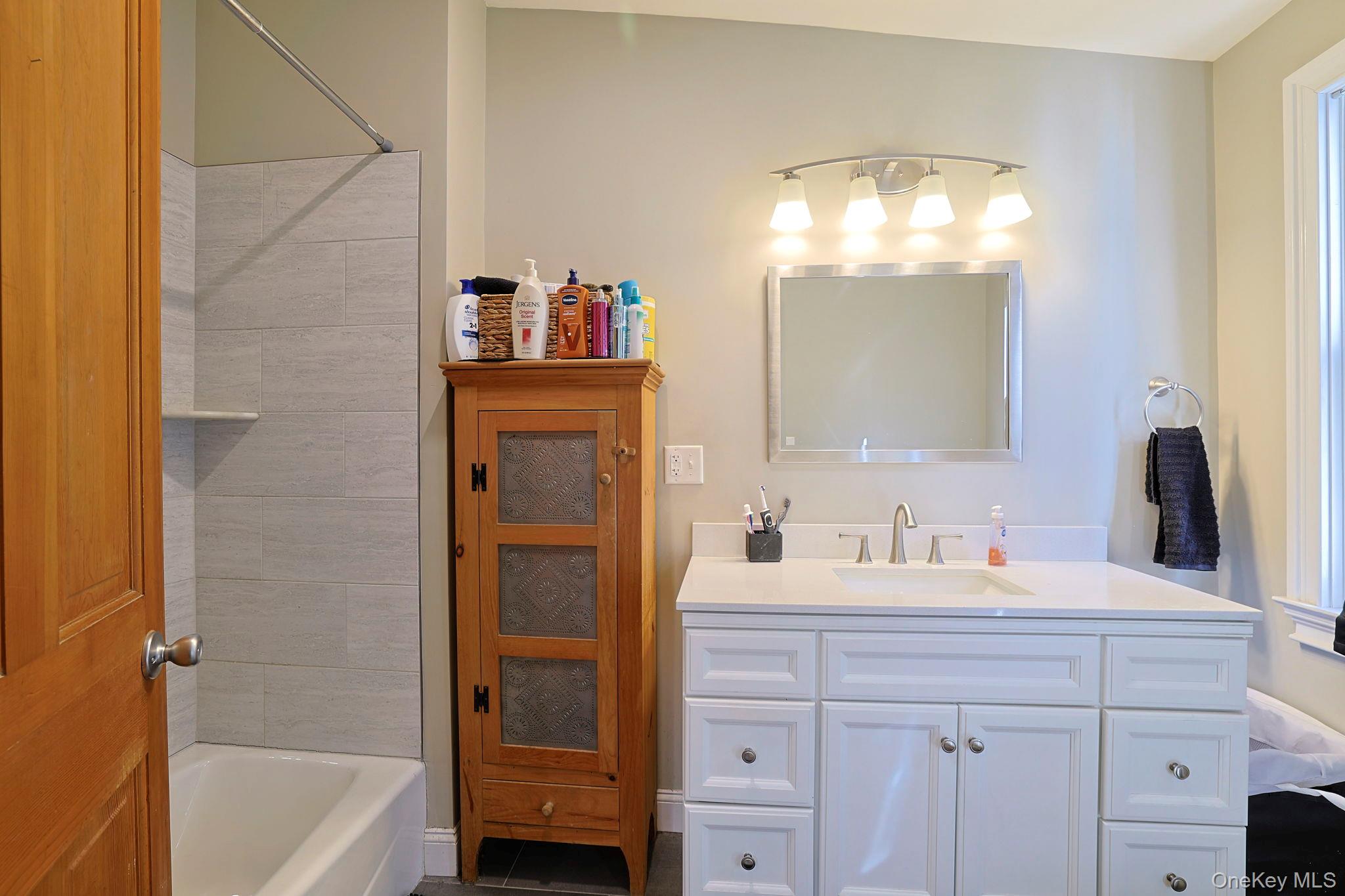 1666 Main Street, Pleasant Valley, NY 12569