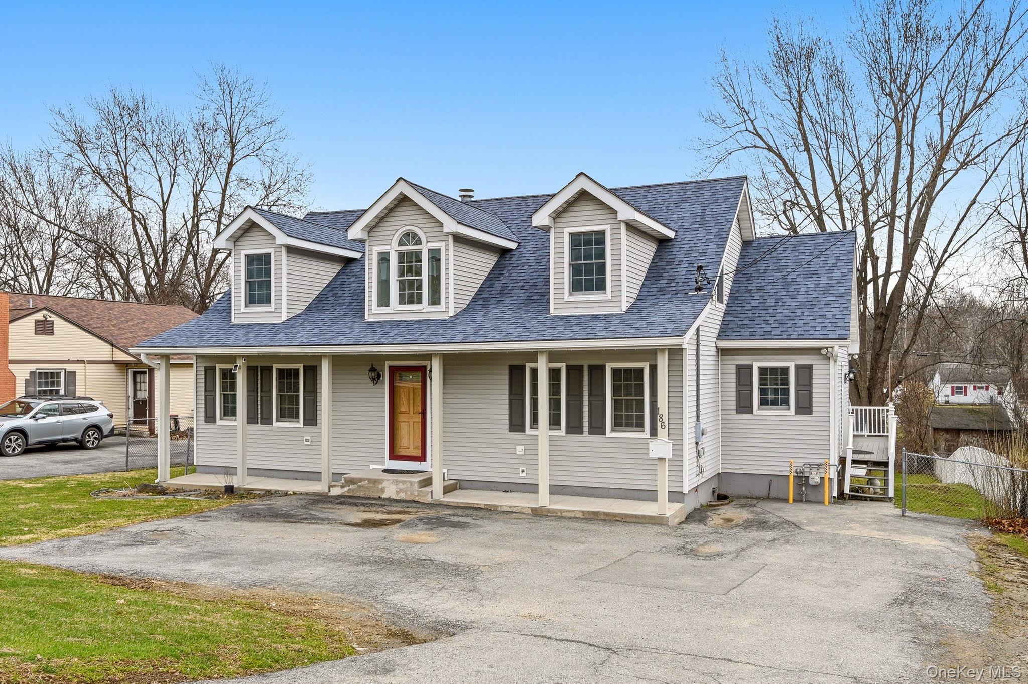 186 Violet Avenue, Poughkeepsie, NY 12601