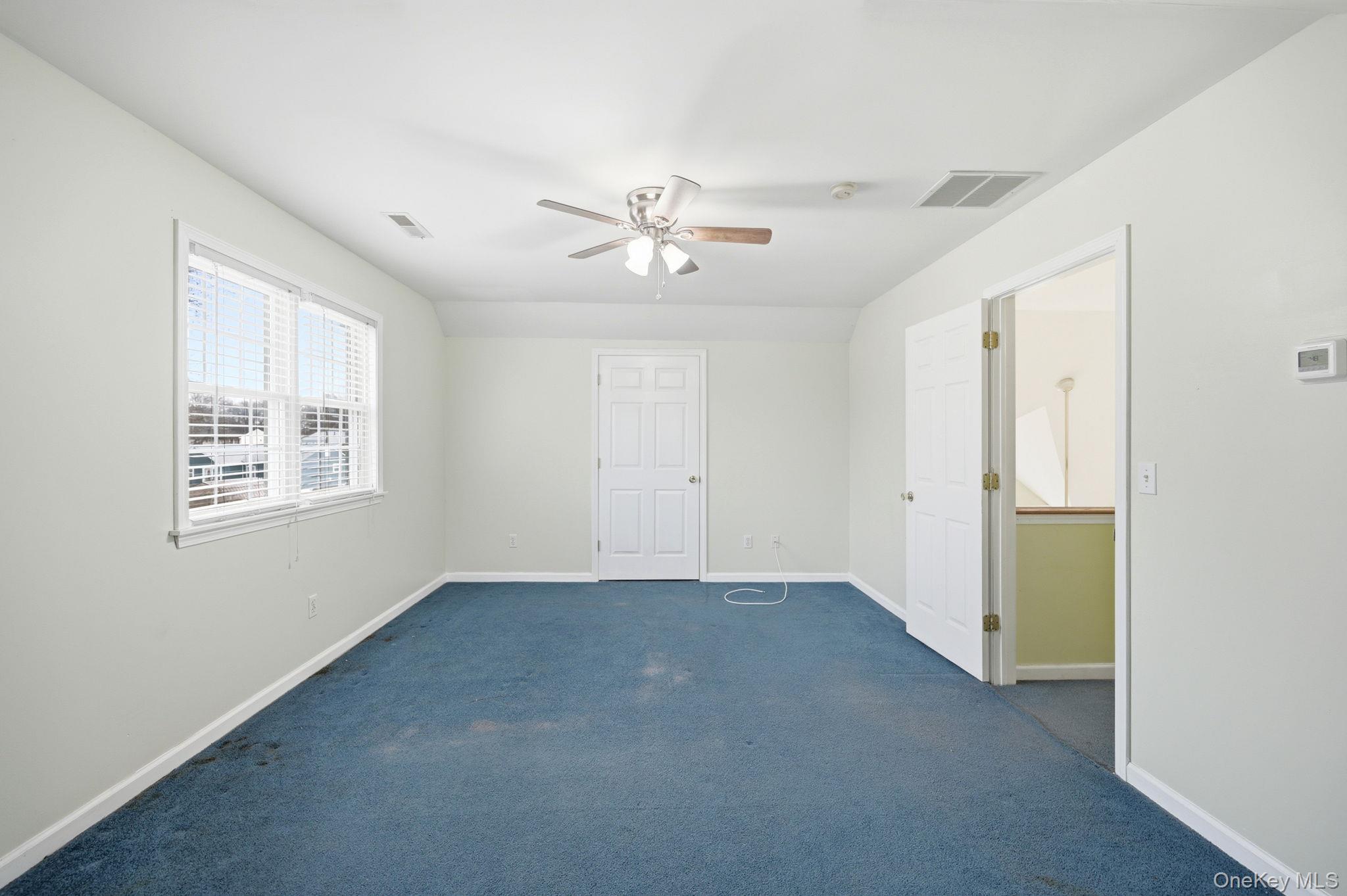 186 Violet Avenue, Poughkeepsie, NY 12601