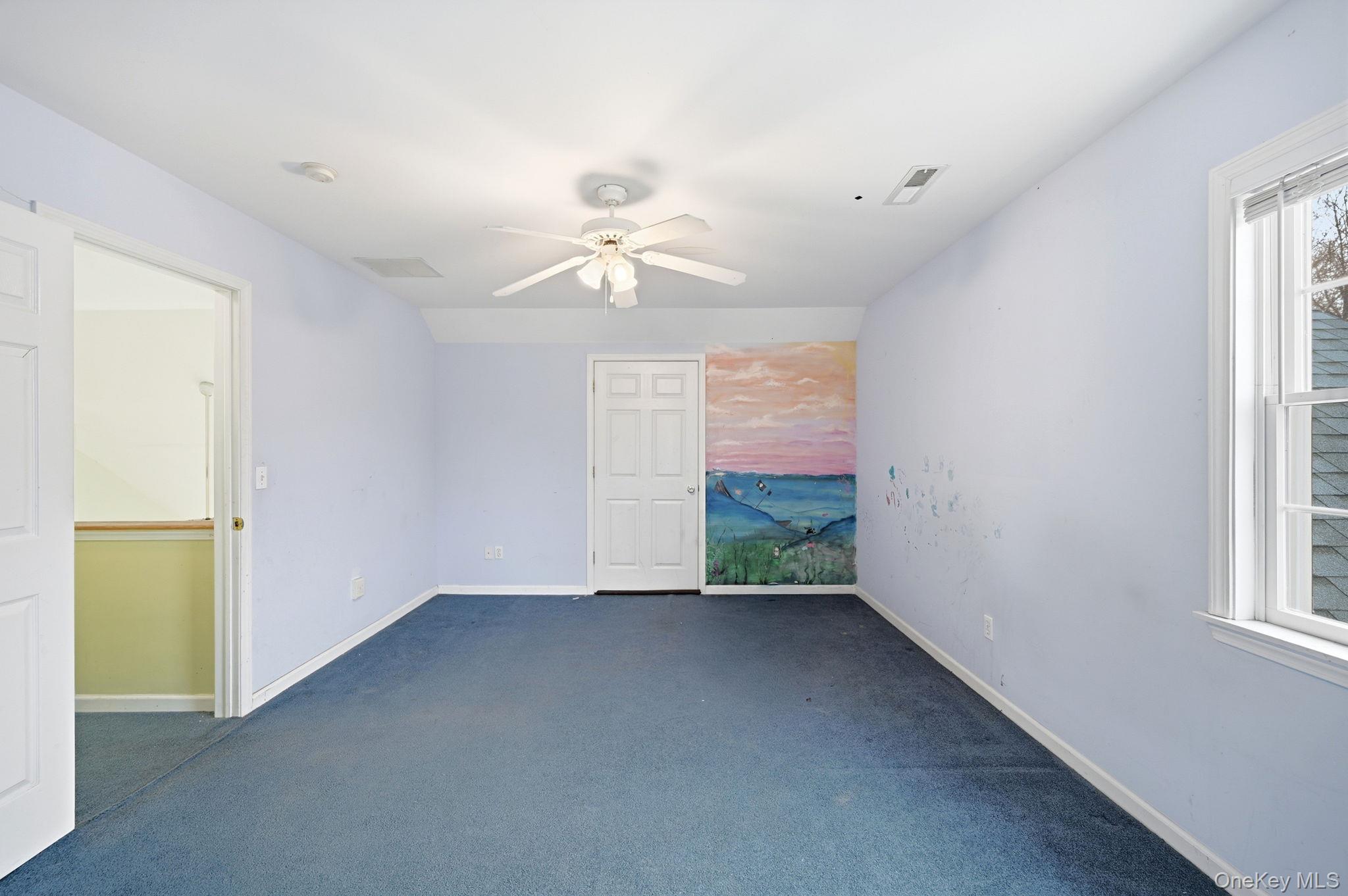 186 Violet Avenue, Poughkeepsie, NY 12601