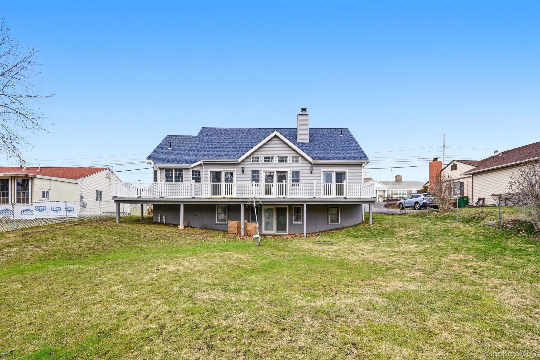 186 Violet Avenue, Poughkeepsie, NY 12601