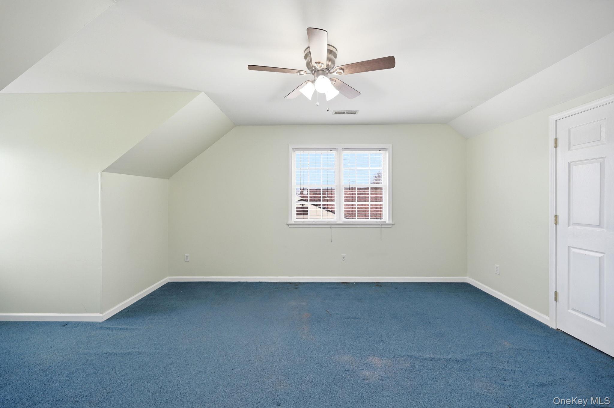 186 Violet Avenue, Poughkeepsie, NY 12601