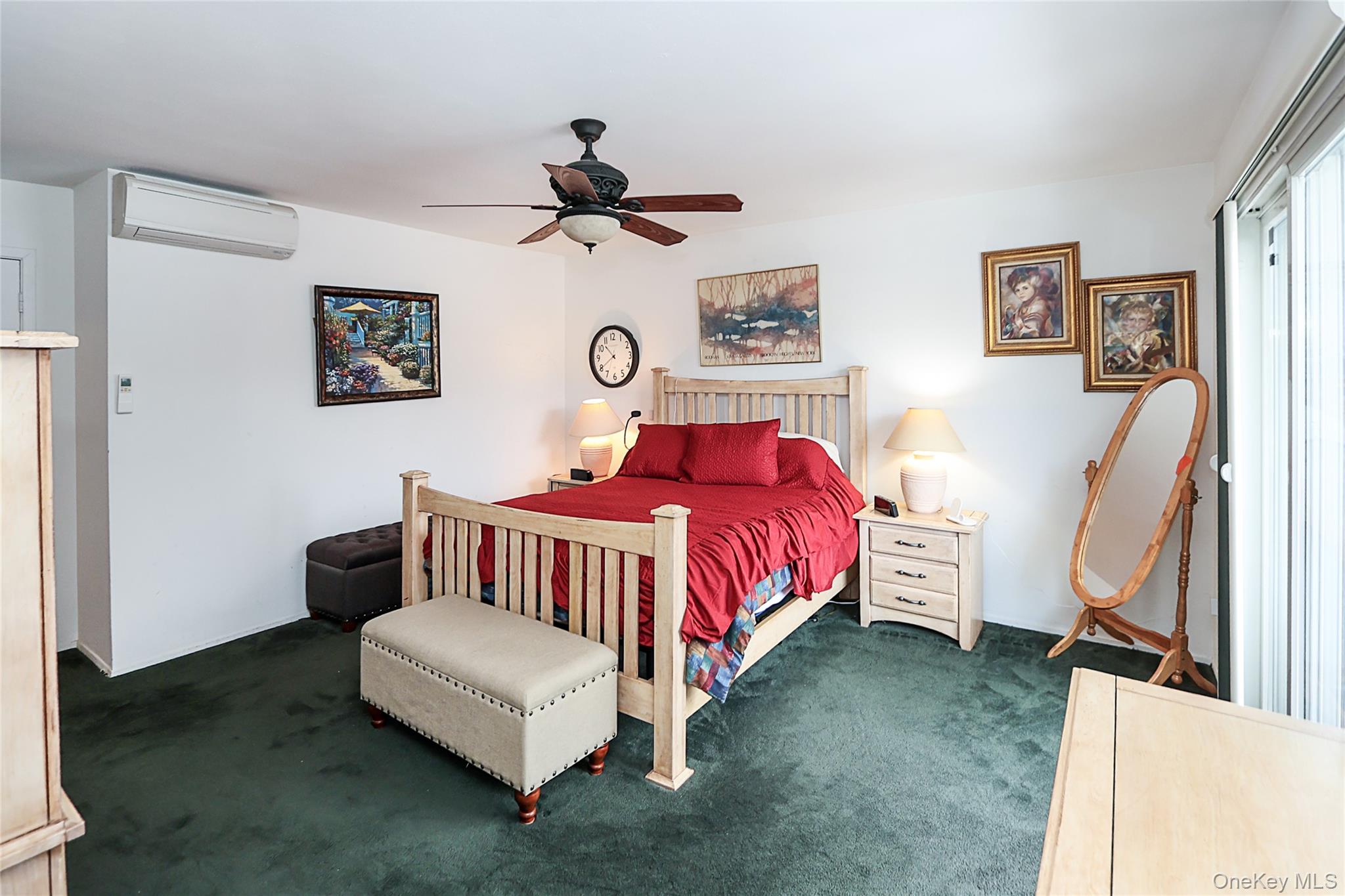 55 Kristin Lane, Hauppauge, NY 11788