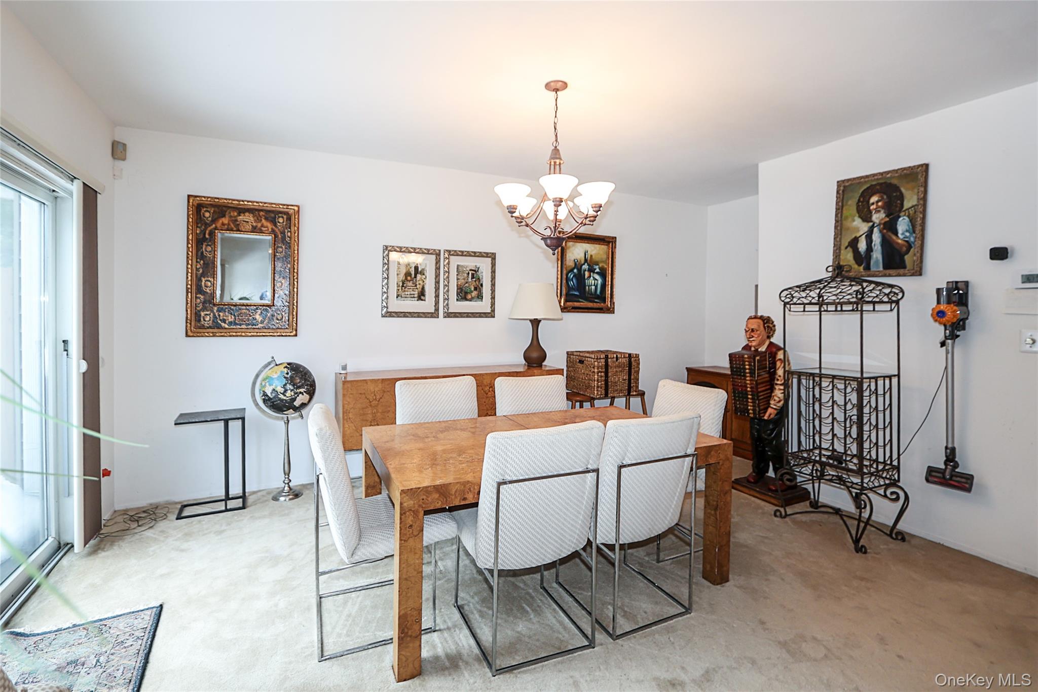 55 Kristin Lane, Hauppauge, NY 11788