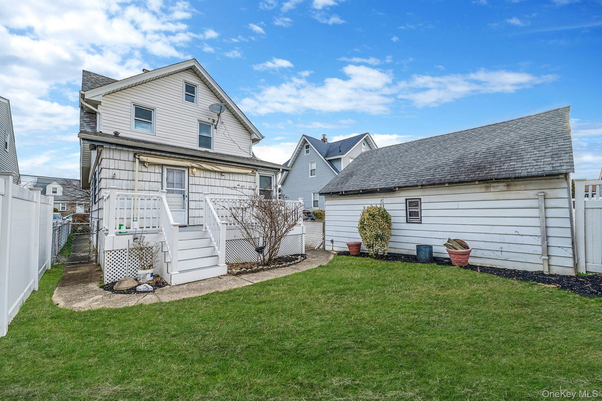 24718 137th Avenue, Rosedale, NY 11422