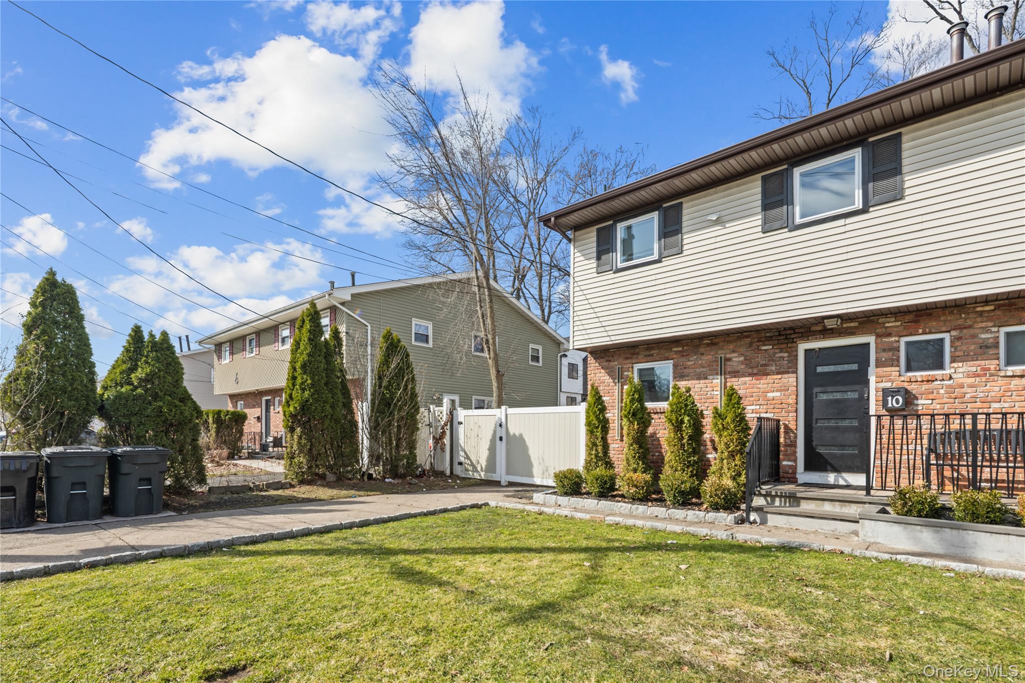 10 Sneden Court, Spring Valley, NY 10977