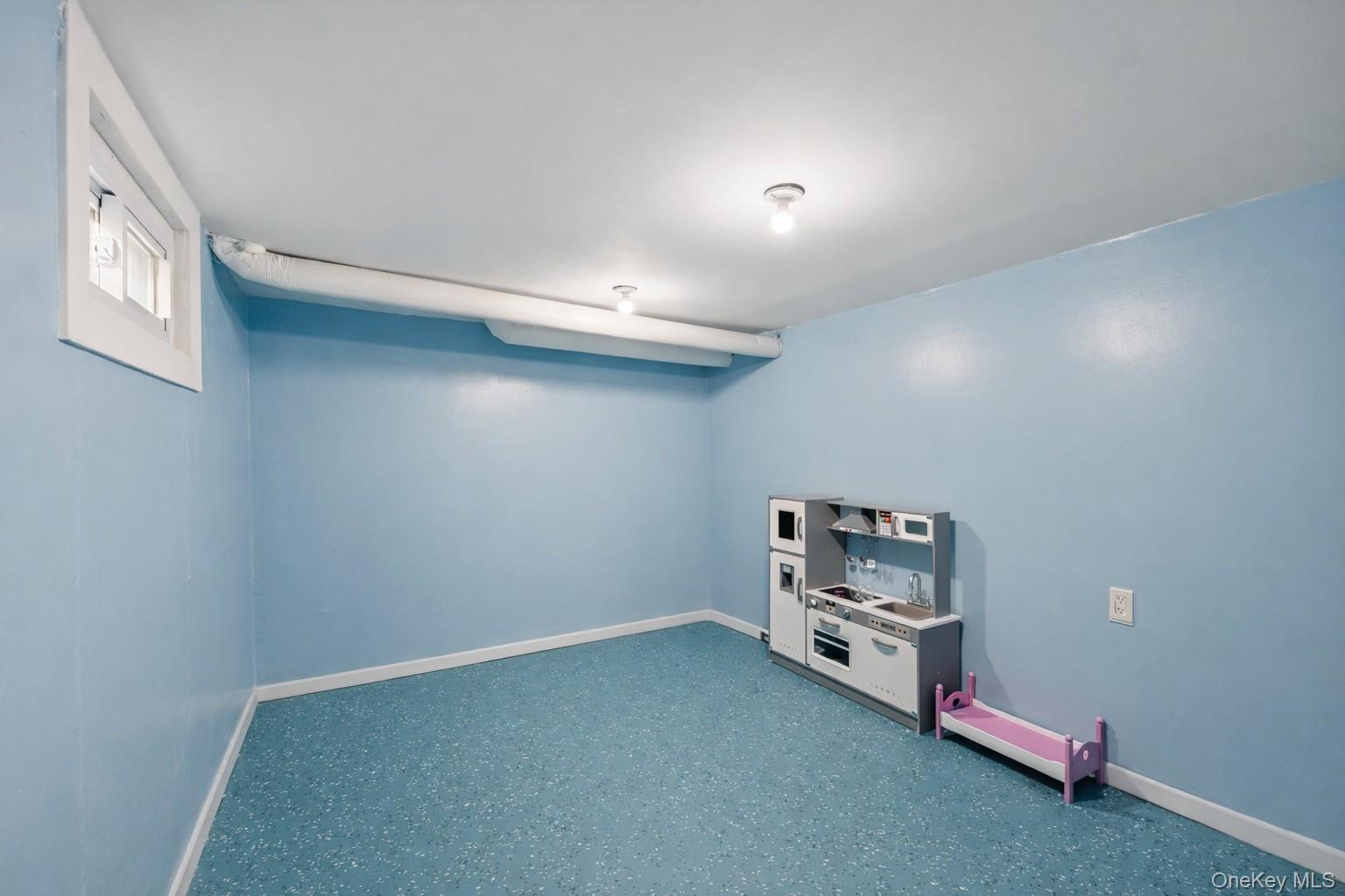 10 Sneden Court, Spring Valley, NY 10977