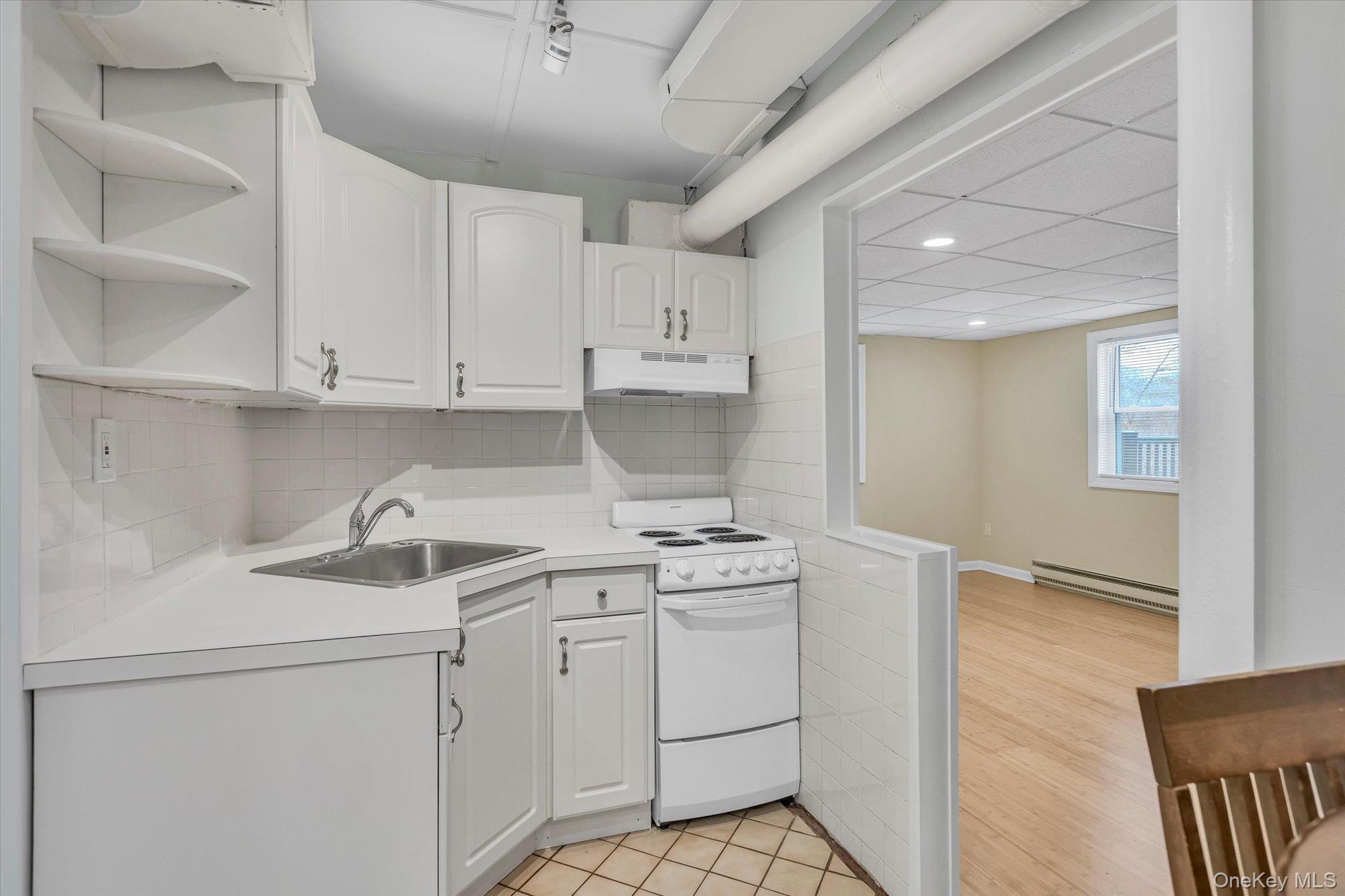 11 Doris Court, Northport, NY 11768