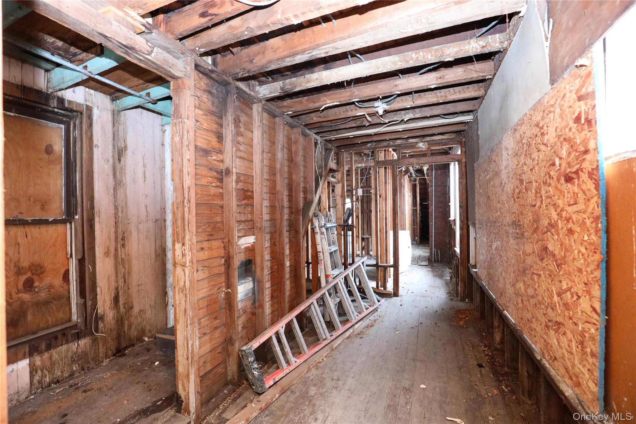 350 Broadway, Kingston, NY 12401