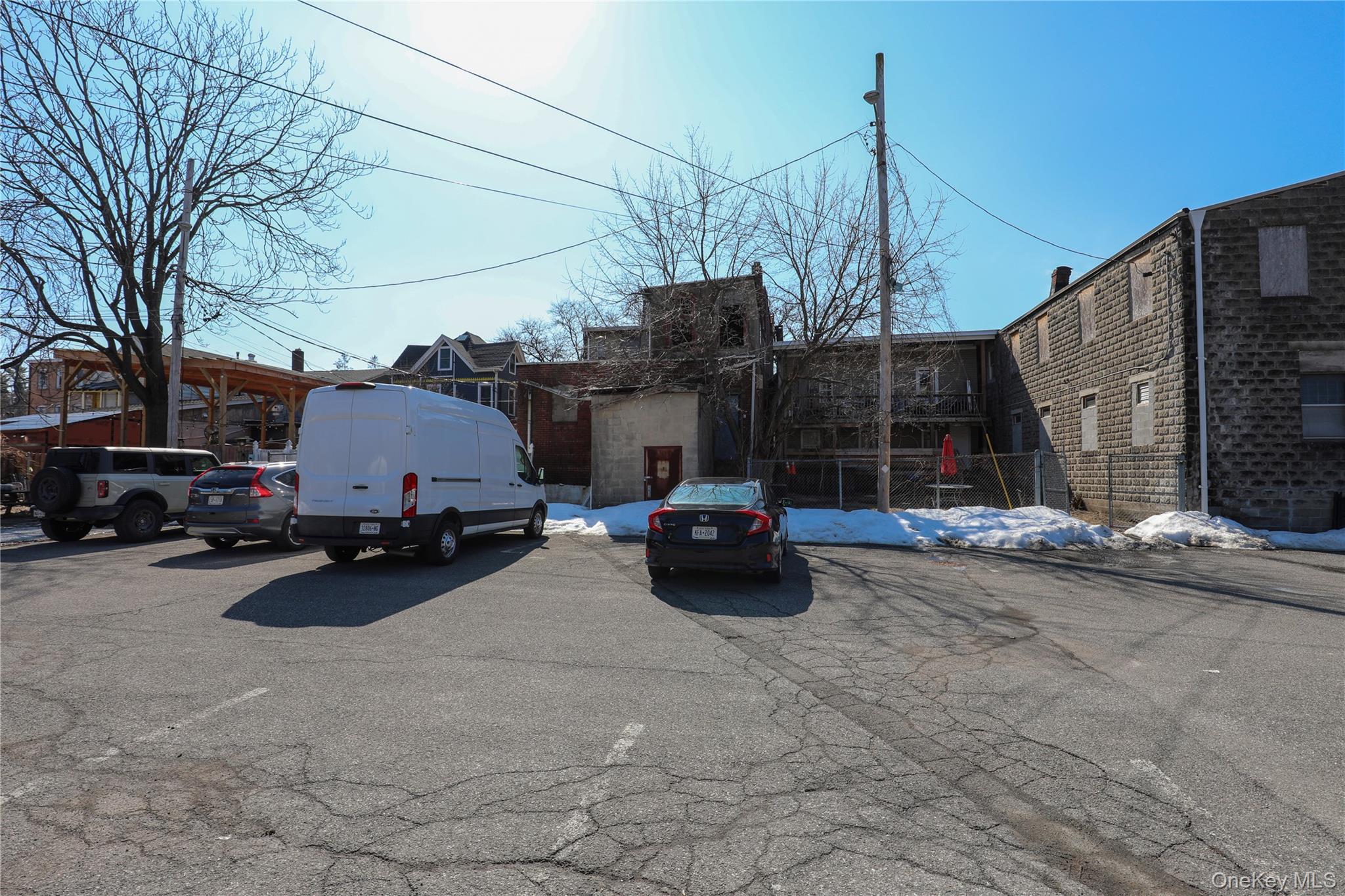 350 Broadway, Kingston, NY 12401