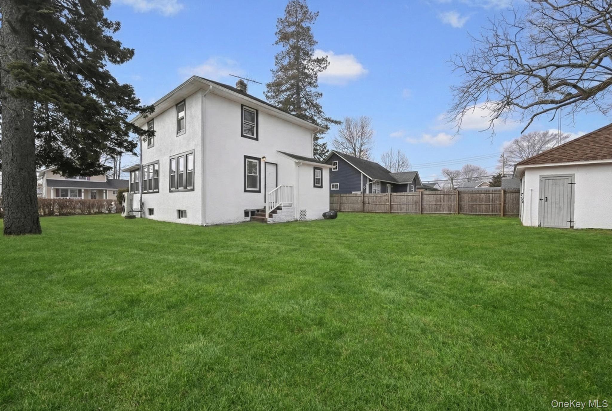 9 Joseph Street, Bay Shore, NY 11706