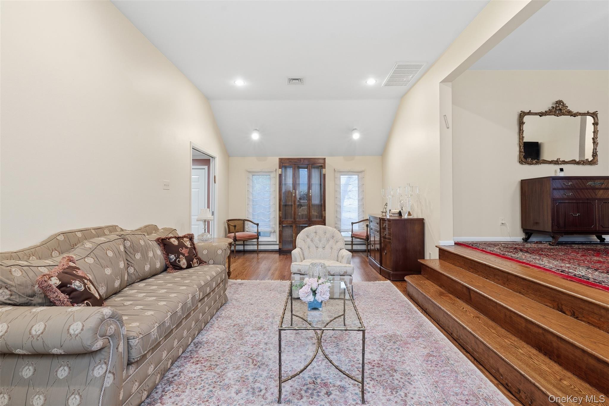 15 Hershel Terrace, Monsey, NY 10952