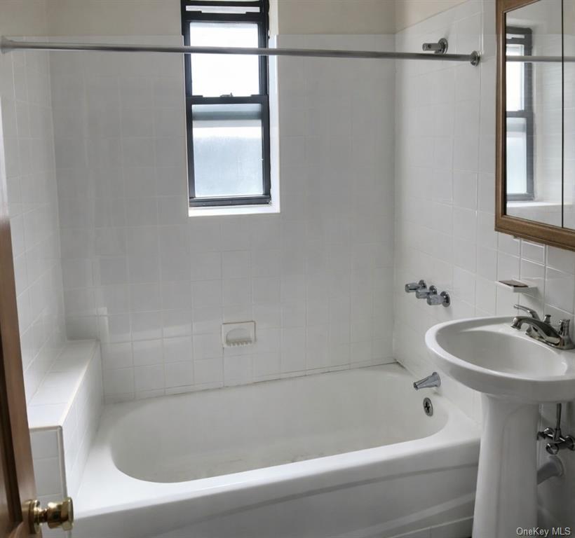 2503 E 19th Street, Brooklyn, NY 11235