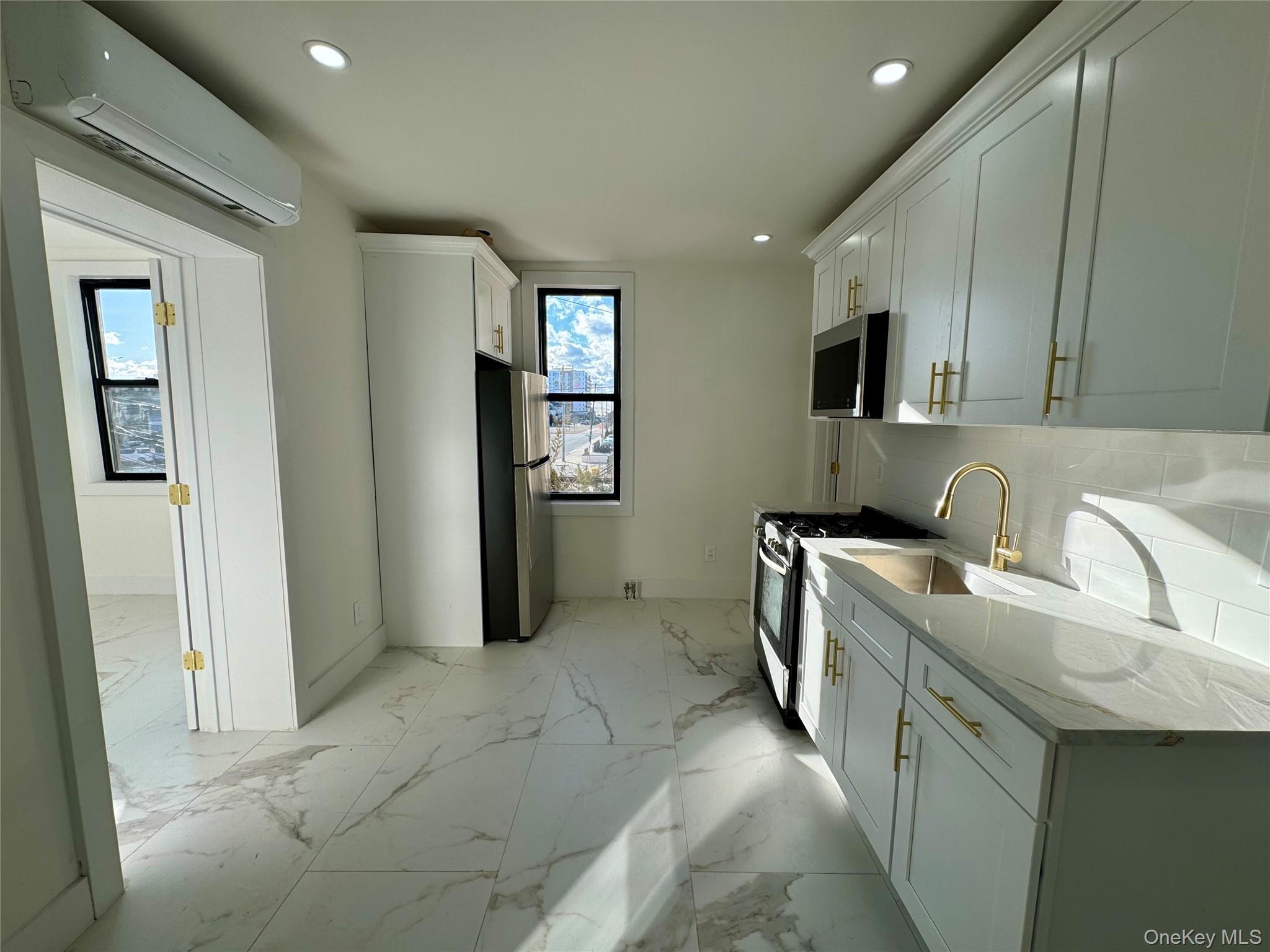 315 Riverside Boulevard # 1, Long Beach, NY 11561