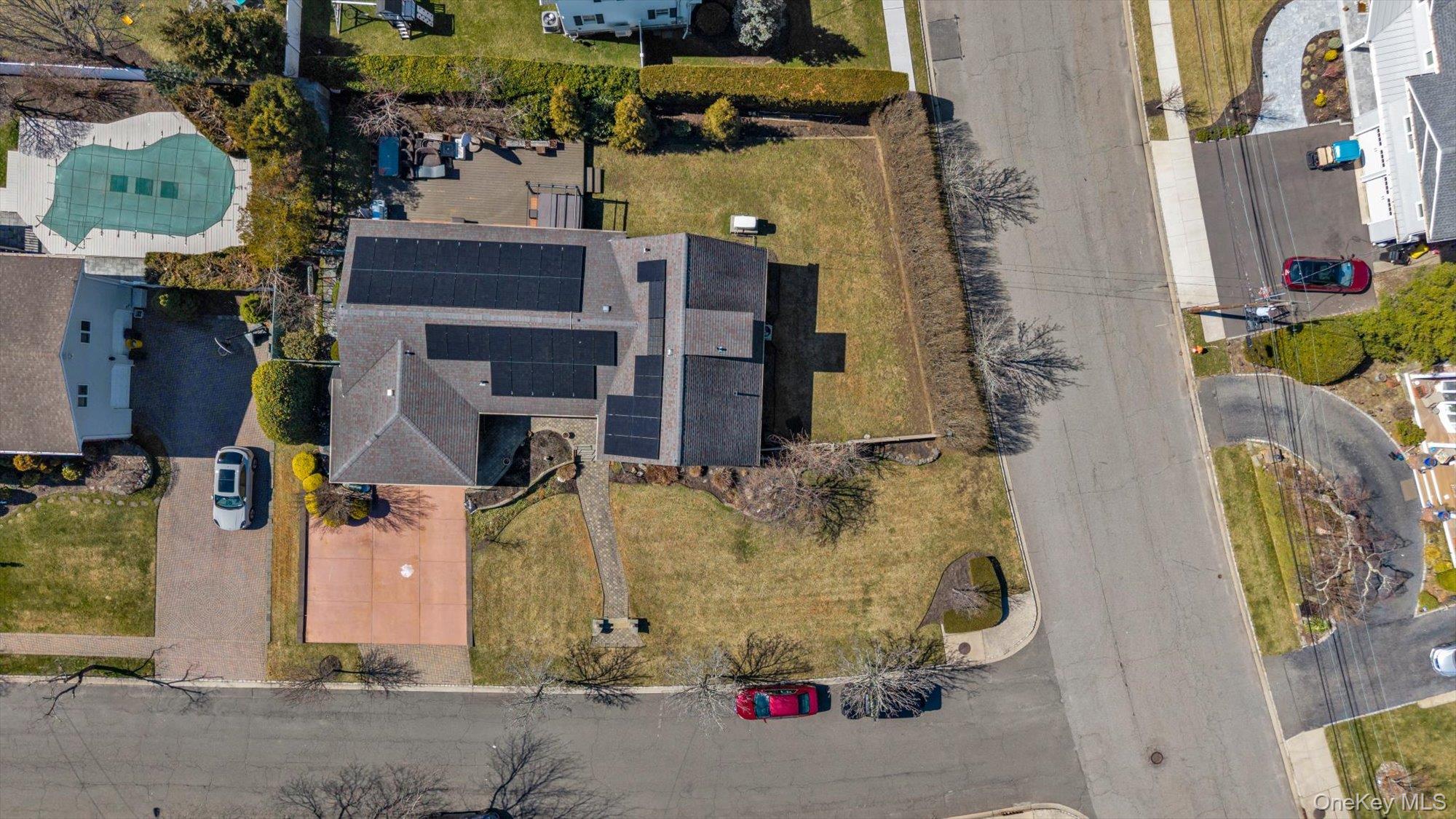 301 Cameo Drive, Massapequa, NY 11758