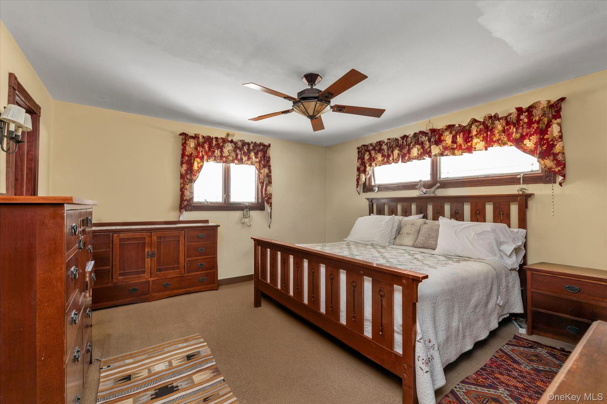 301 Cameo Drive, Massapequa, NY 11758