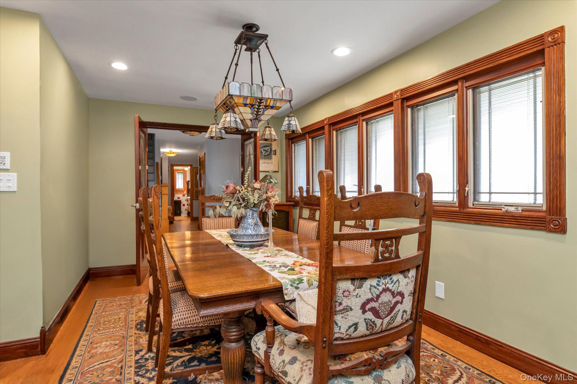 301 Cameo Drive, Massapequa, NY 11758