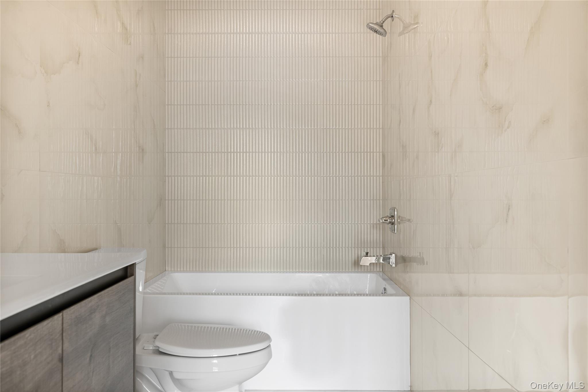 3 E Funston Avenue # 221, Spring Valley, NY 10977