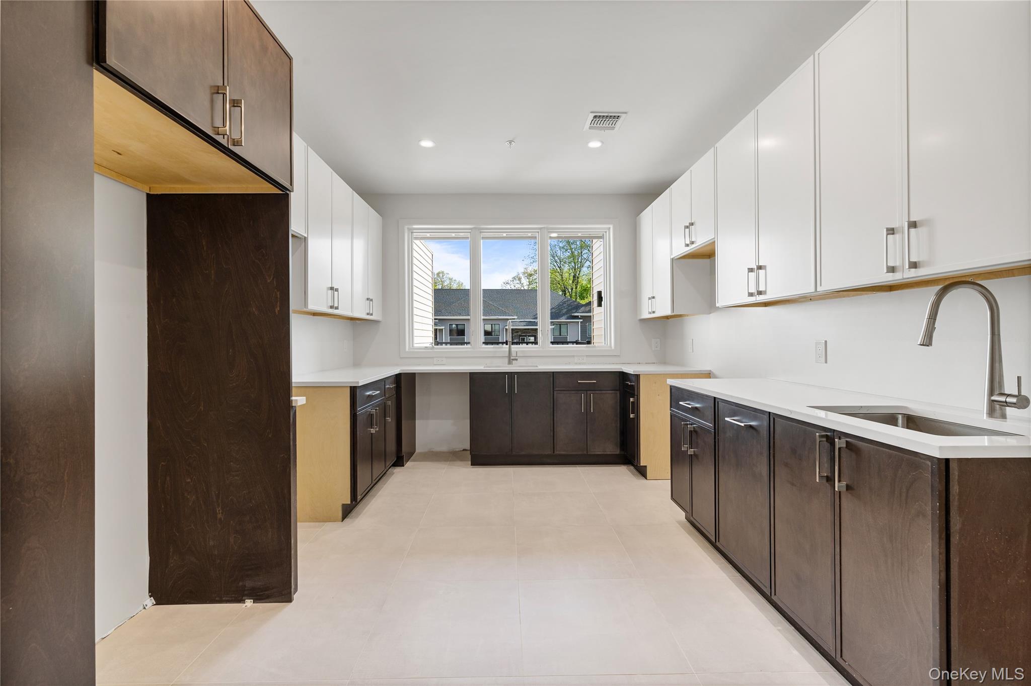 3 E Funston Avenue # 221, Spring Valley, NY 10977