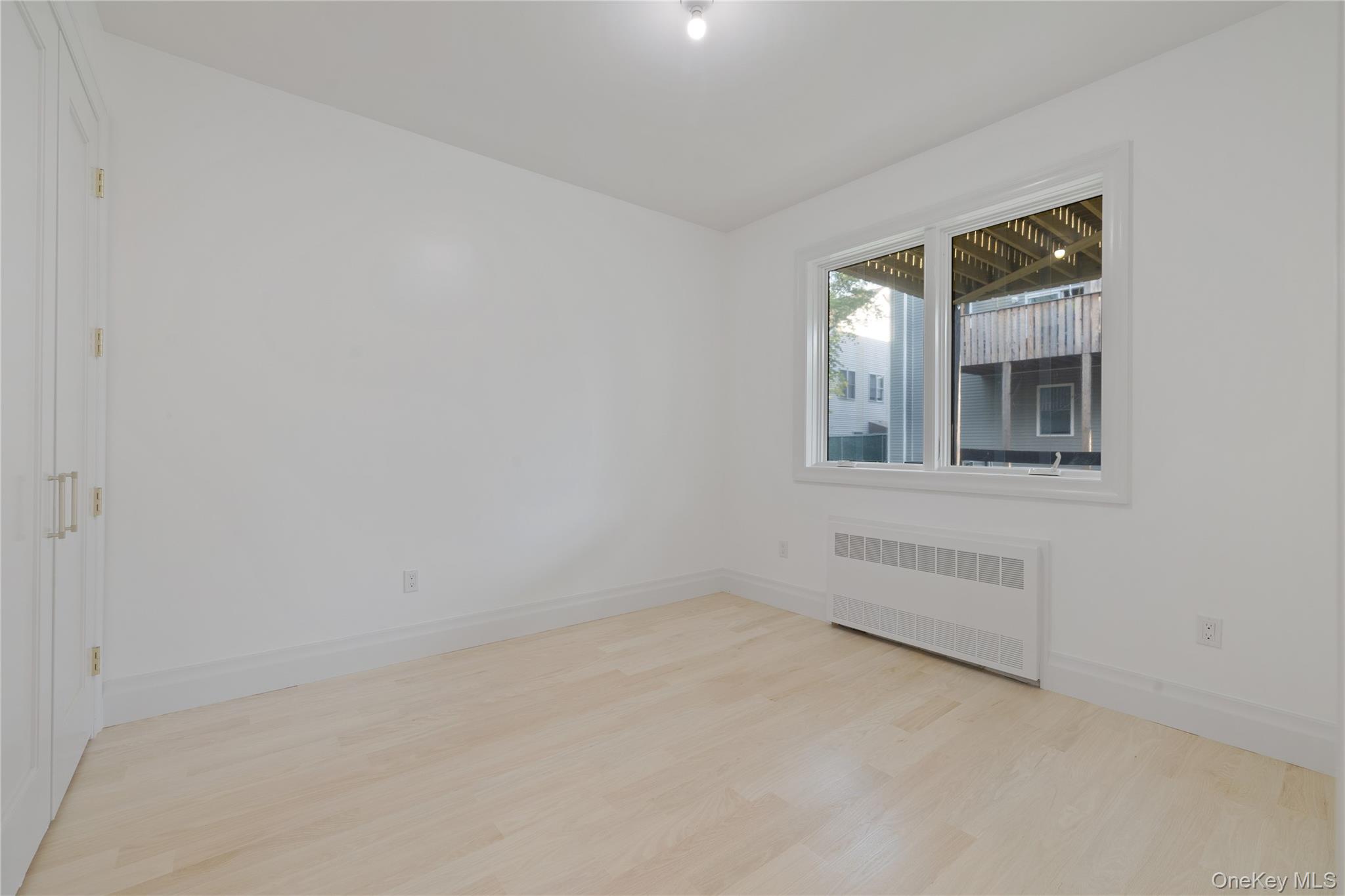 27 Ellish Parkway # 103, Spring Valley, NY 10977