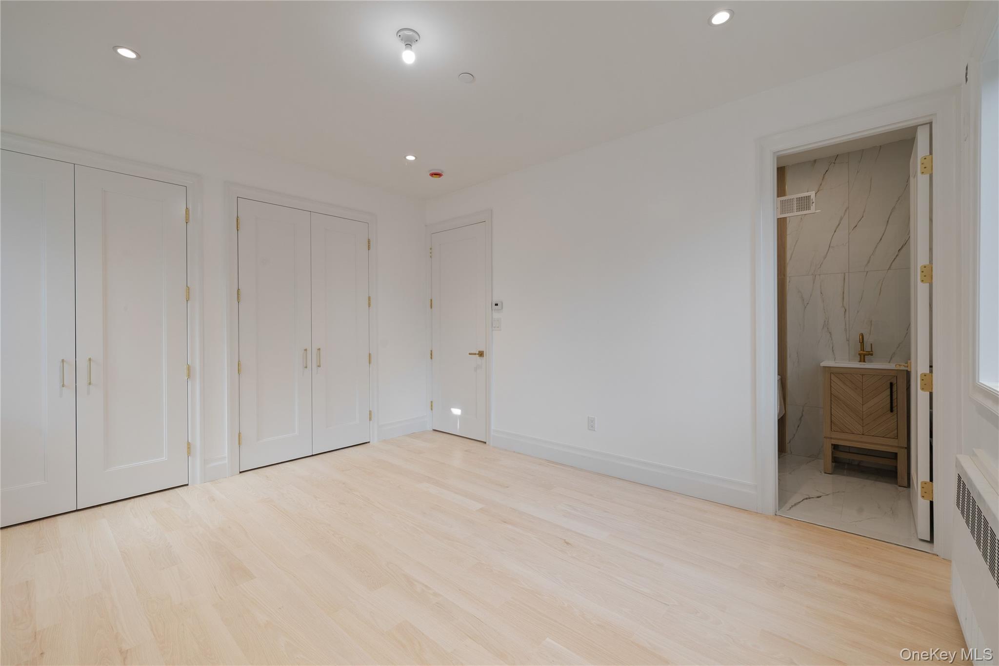 27 Ellish Parkway # 103, Spring Valley, NY 10977