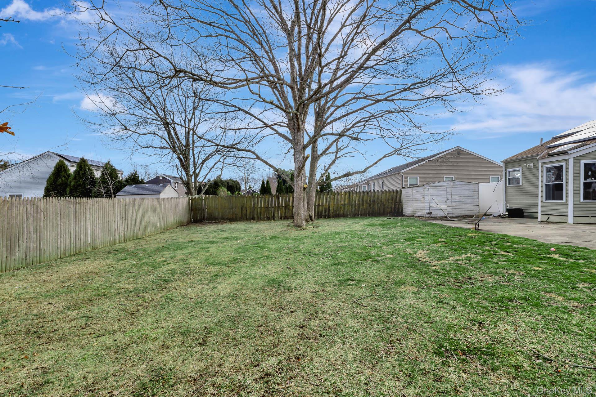 39 Frost Valley Drive, East Patchogue, NY 11772