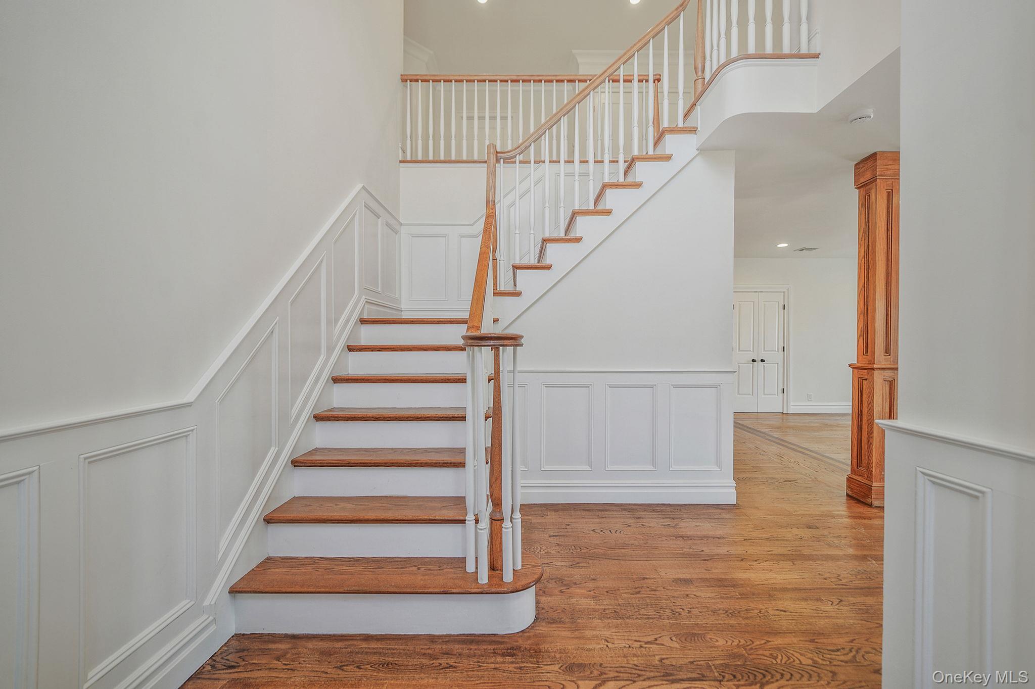 368 Main Street, Setauket, NY 11733