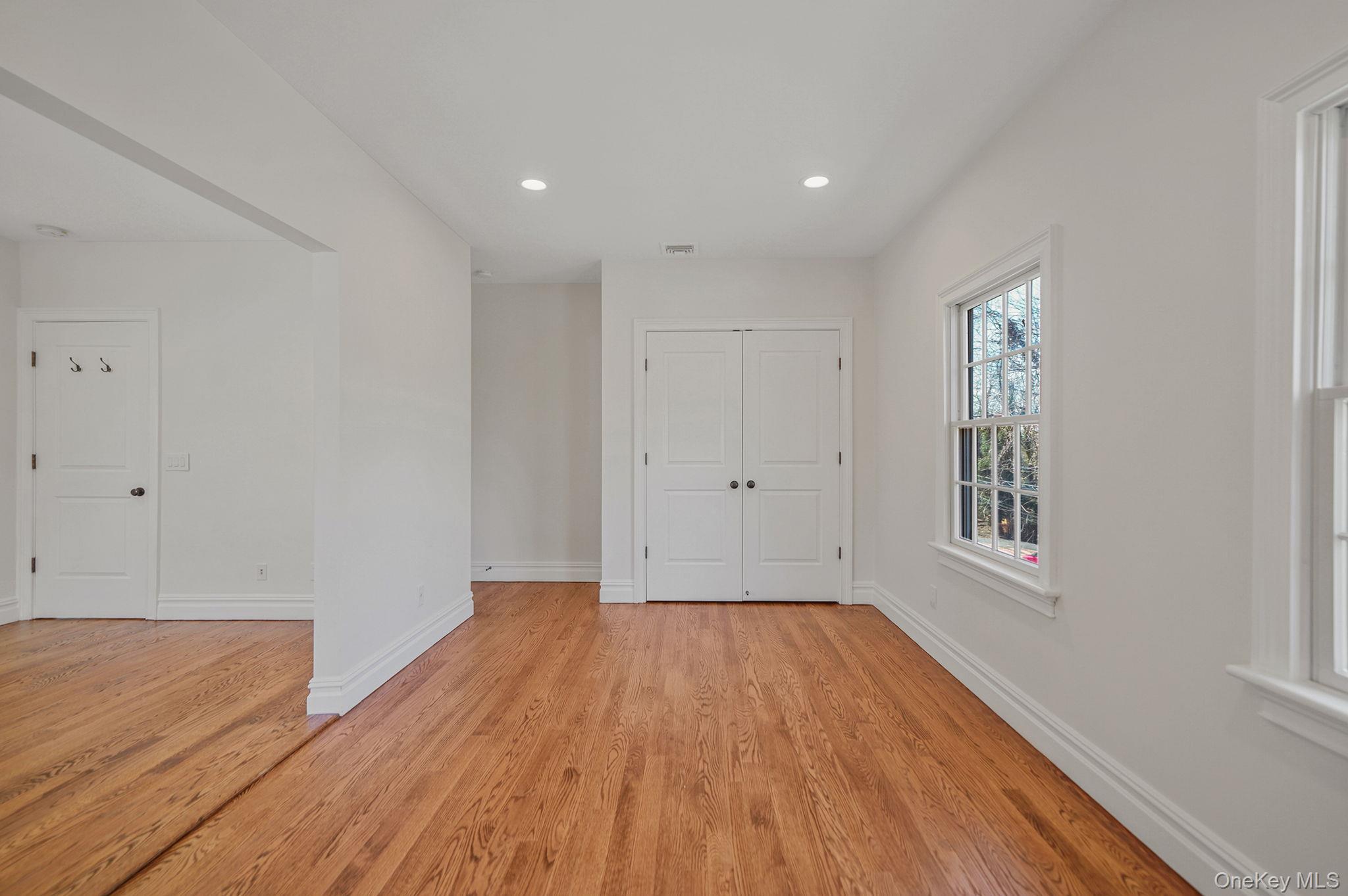 368 Main Street, Setauket, NY 11733