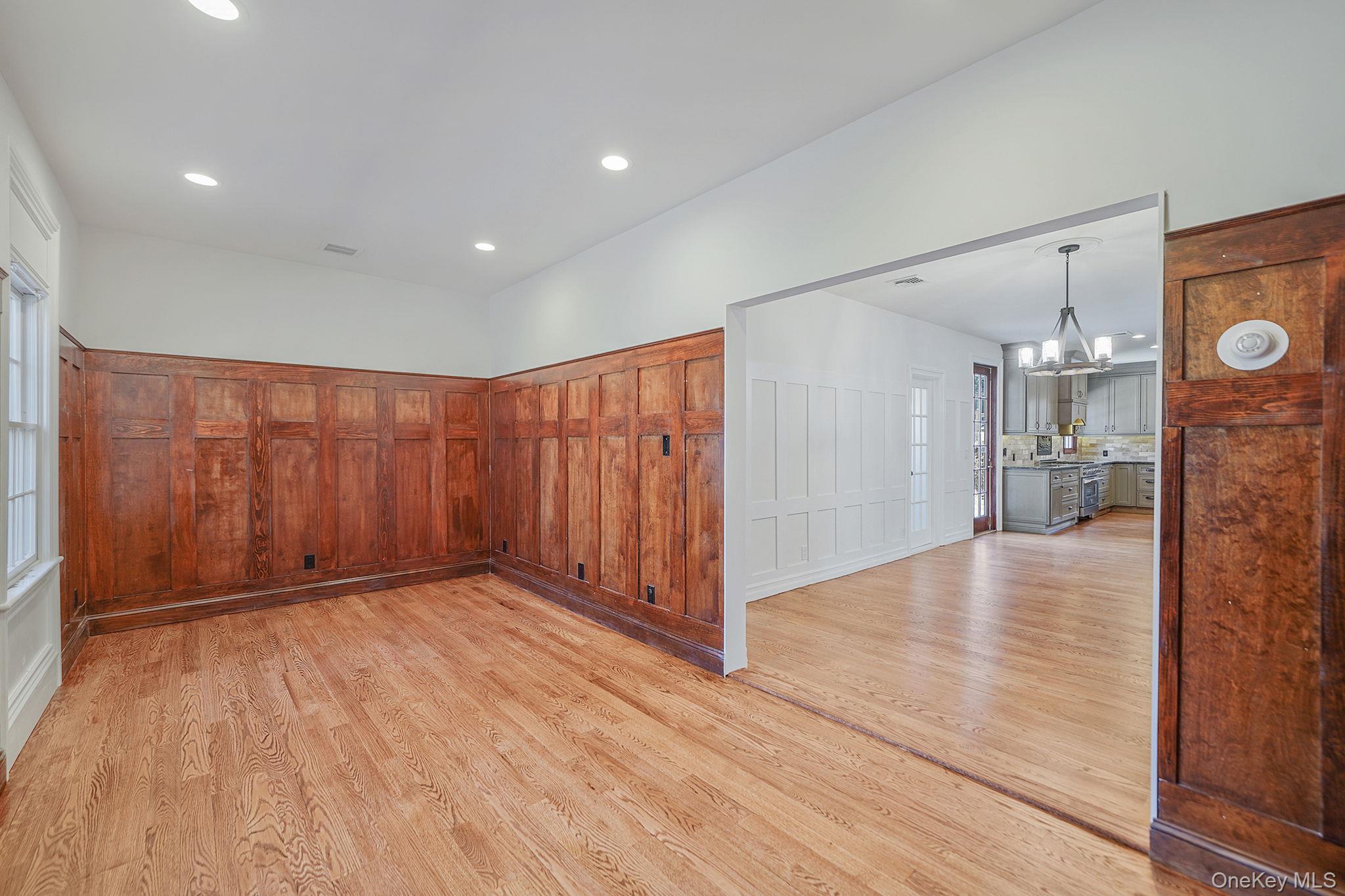 368 Main Street, Setauket, NY 11733