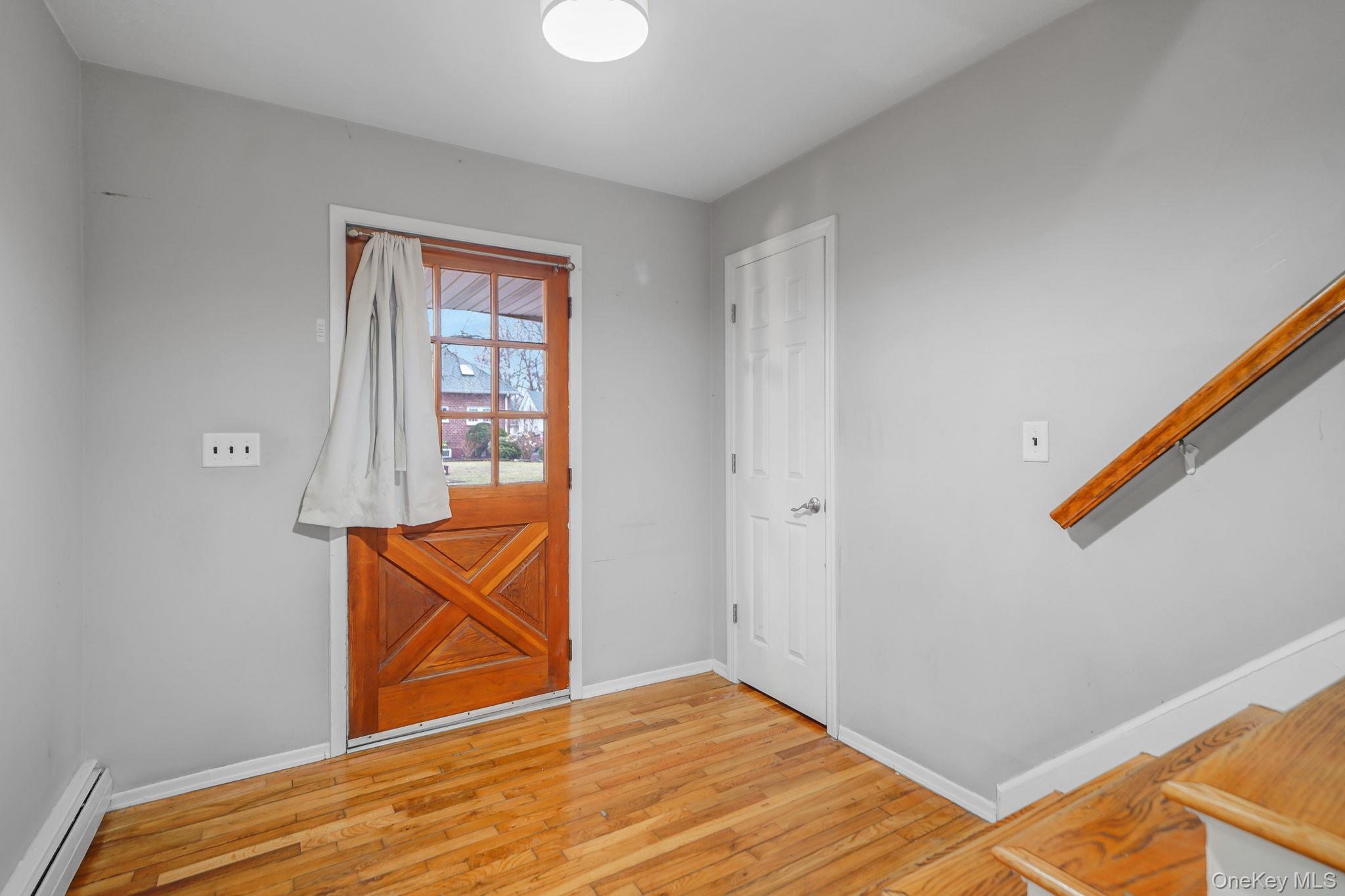 60 Iroquois Drive, Brightwaters, NY 11718