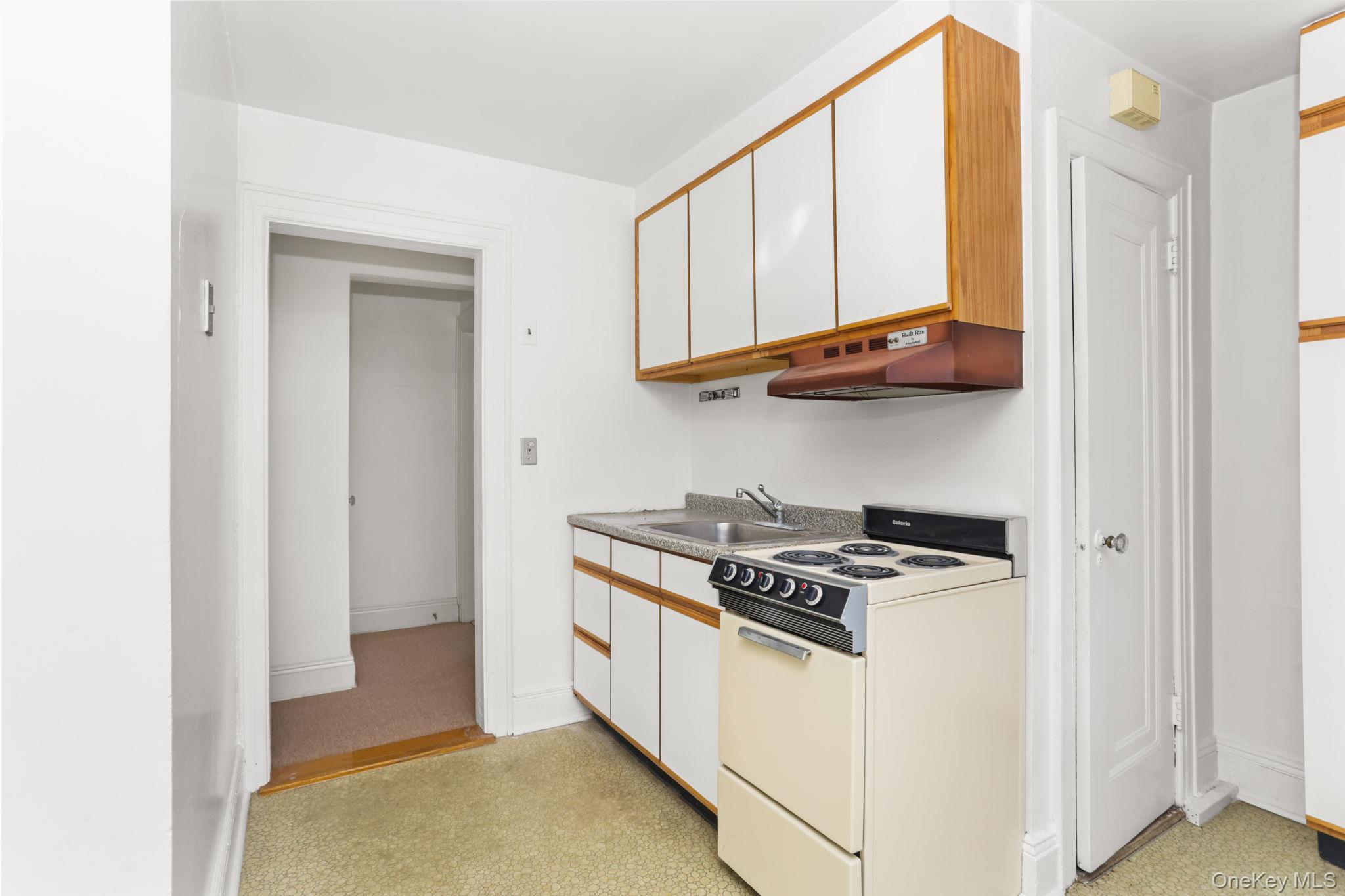 3 Hill Street, New Rochelle, NY 10801