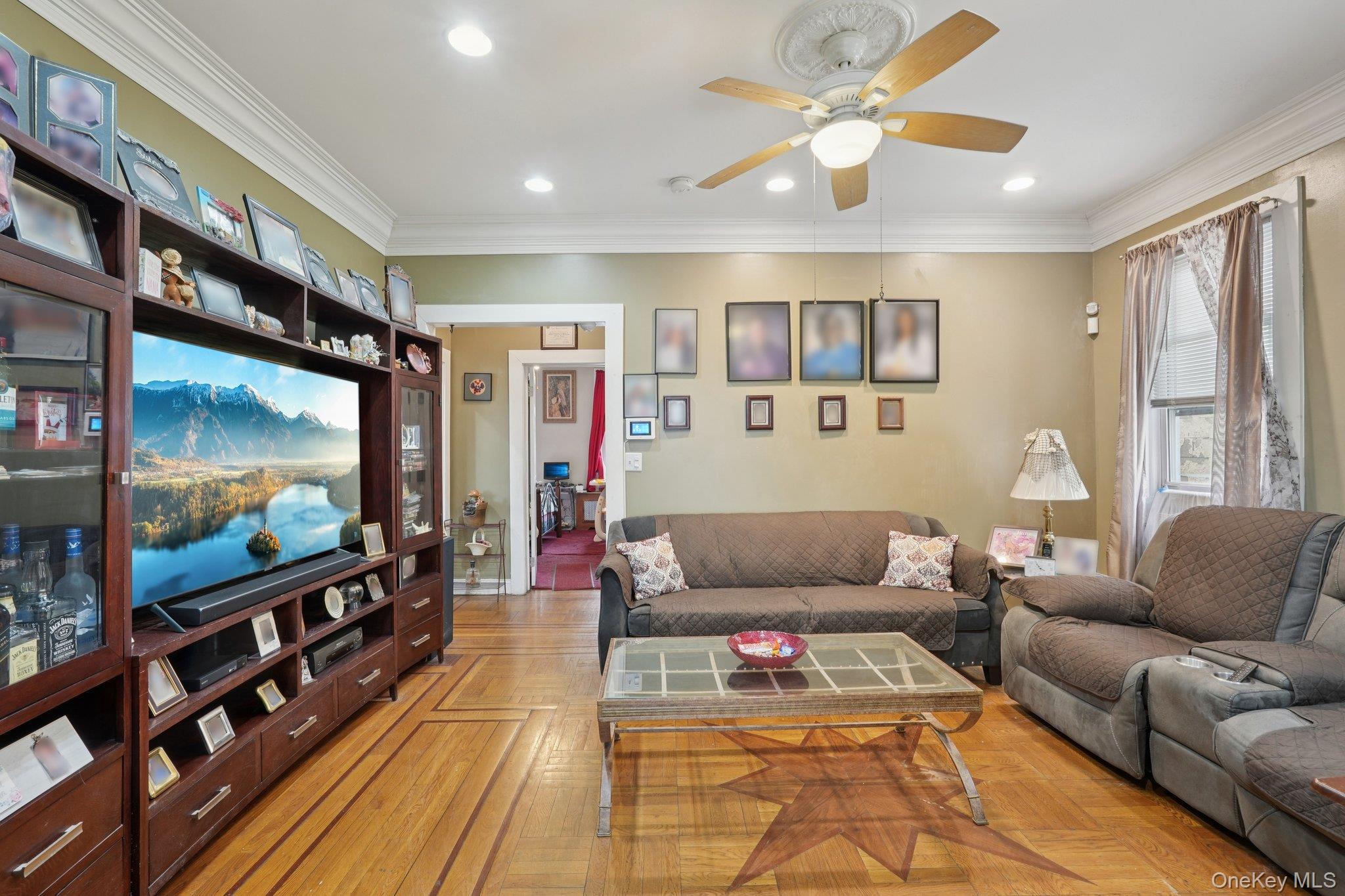 39 N 10th Avenue, Mount Vernon, NY 10550