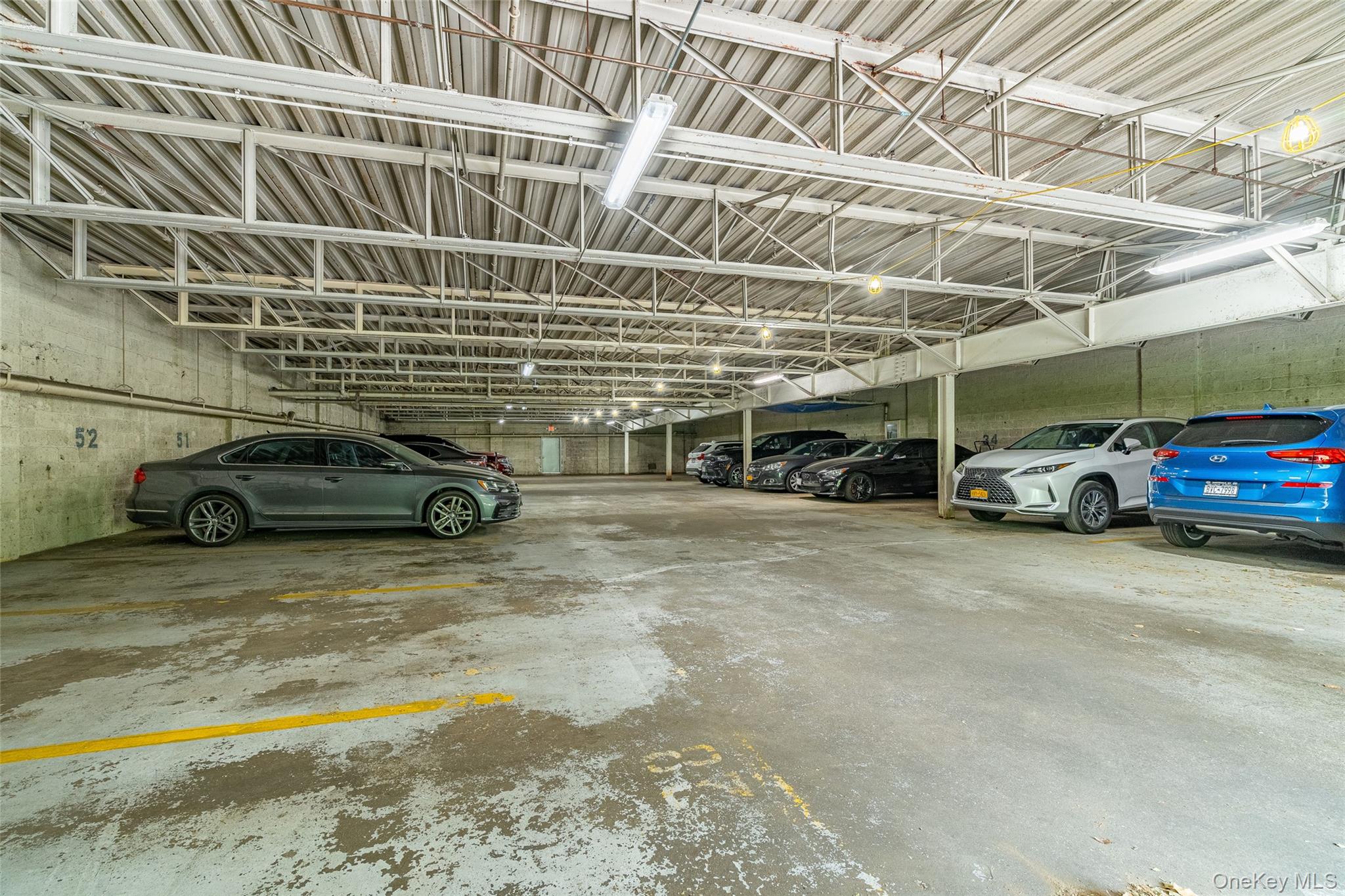 98 Pearsall Drive # 1A, Mount Vernon, NY 10552