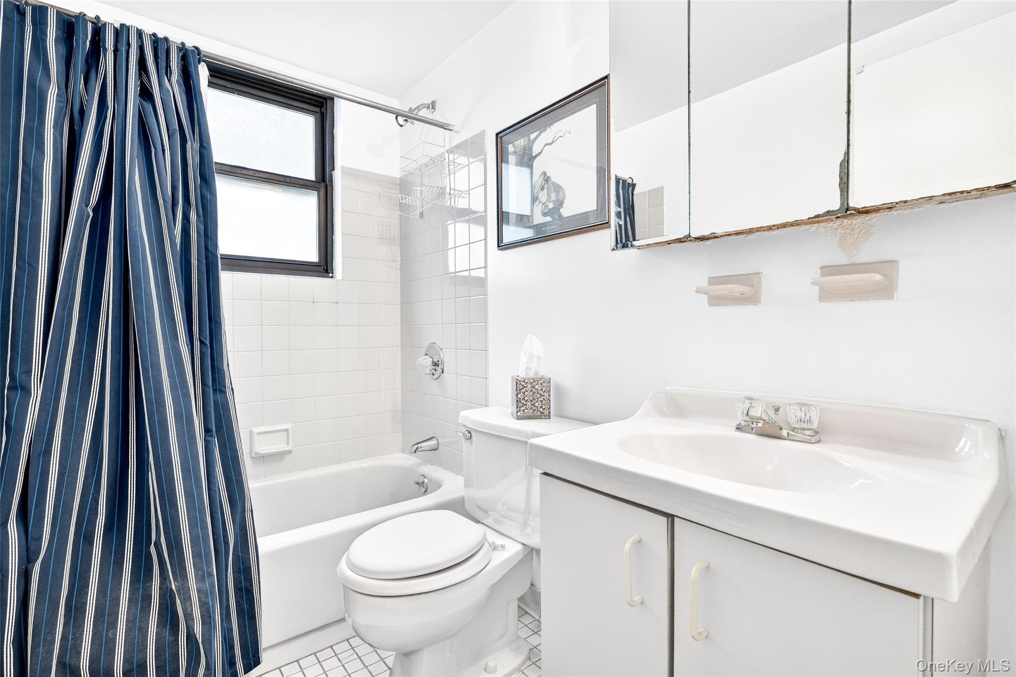 98 Pearsall Drive # 1A, Mount Vernon, NY 10552