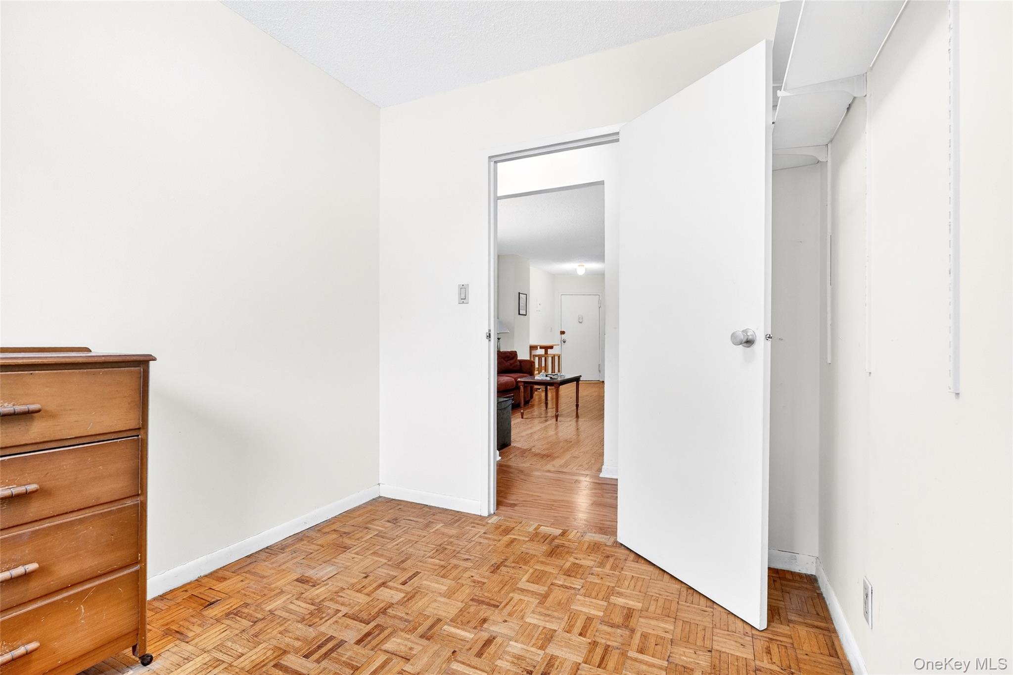 98 Pearsall Drive # 1A, Mount Vernon, NY 10552