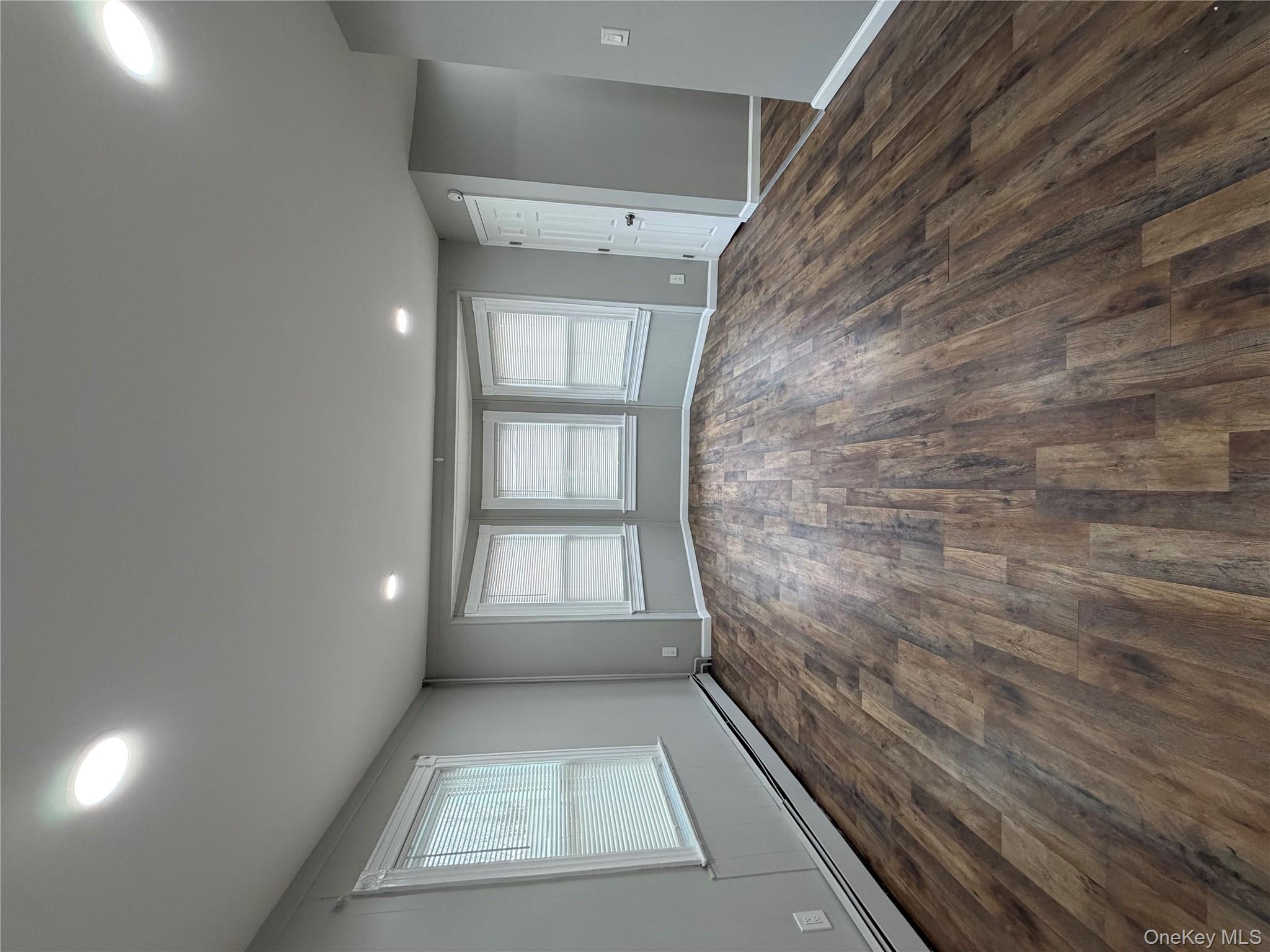 11 Haab Avenue, Babylon, NY 11702