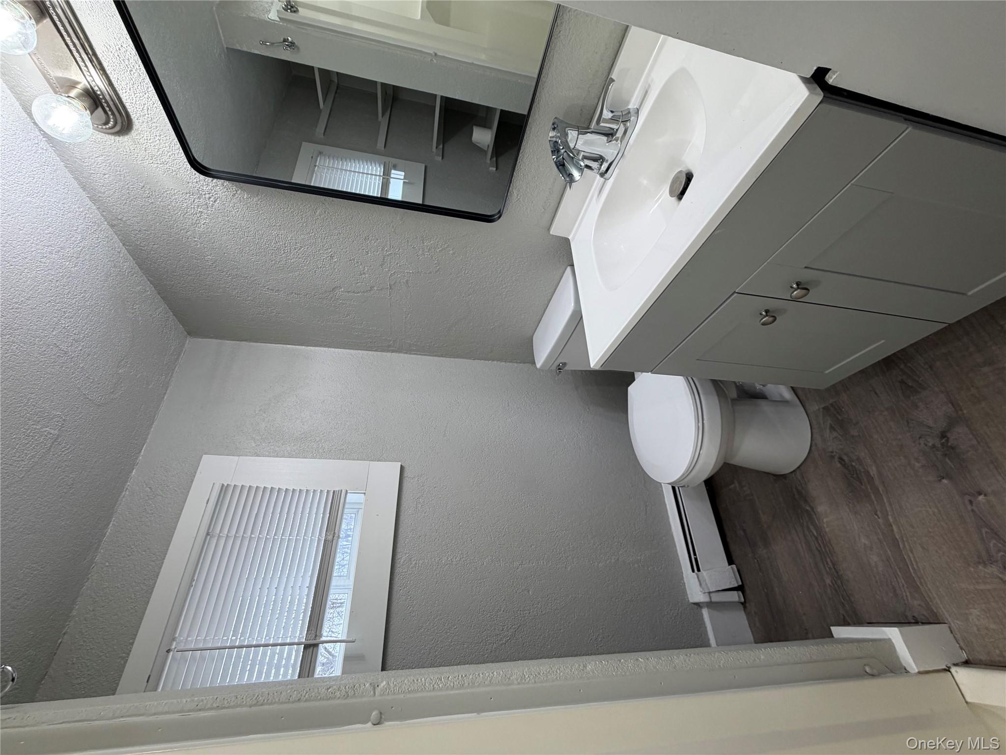 11 Haab Avenue, Babylon, NY 11702