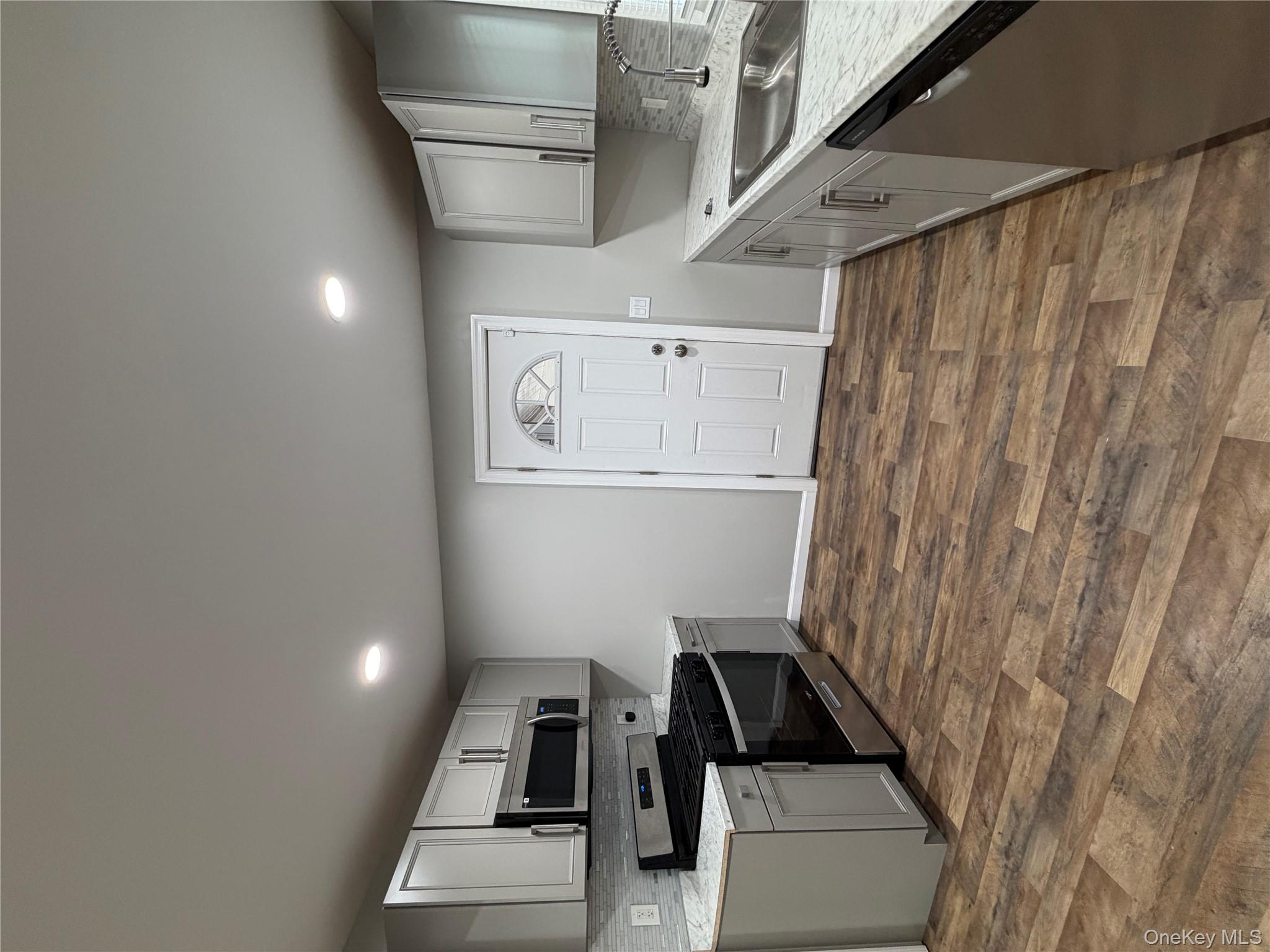 11 Haab Avenue, Babylon, NY 11702