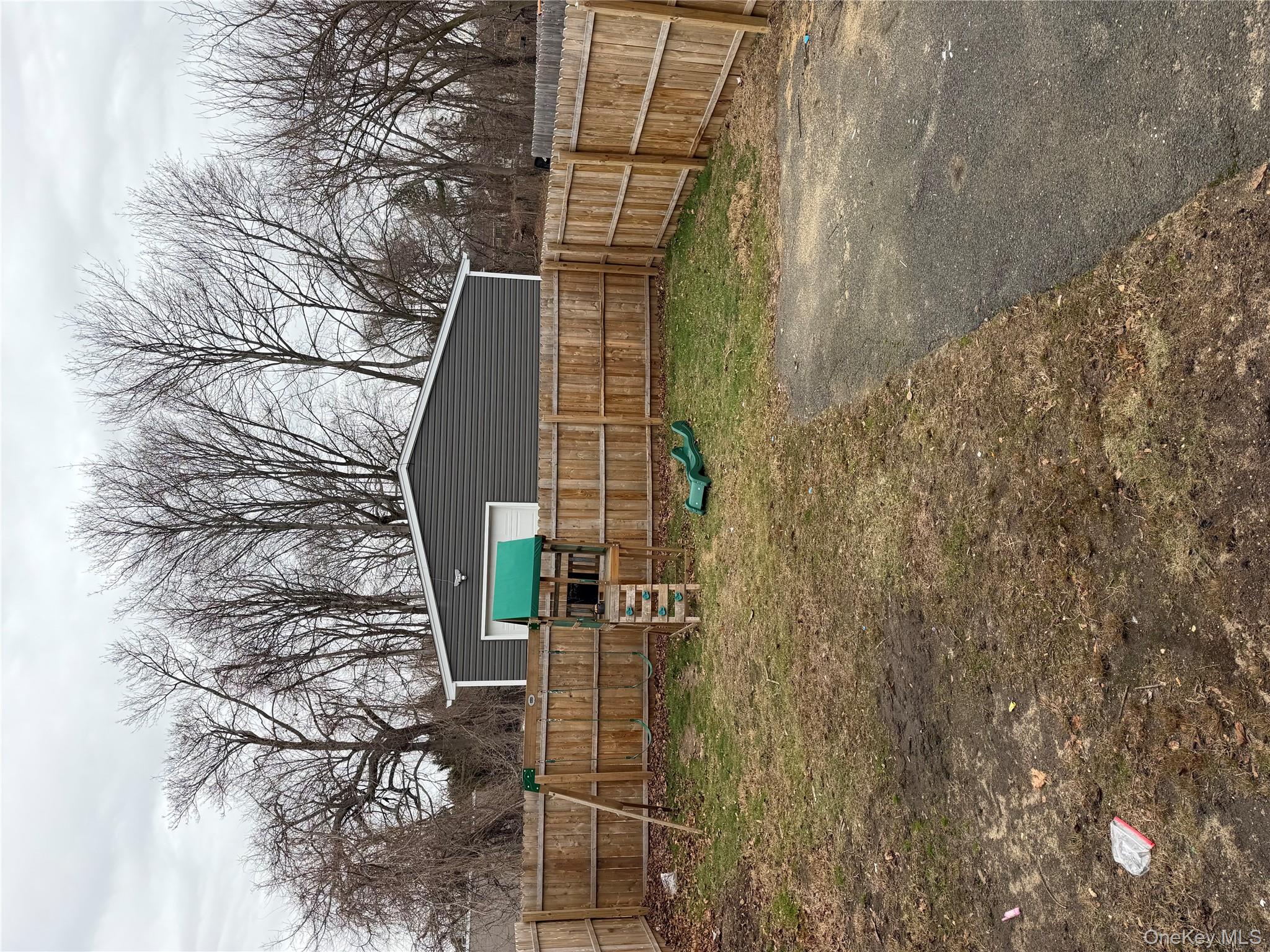 11 Haab Avenue, Babylon, NY 11702