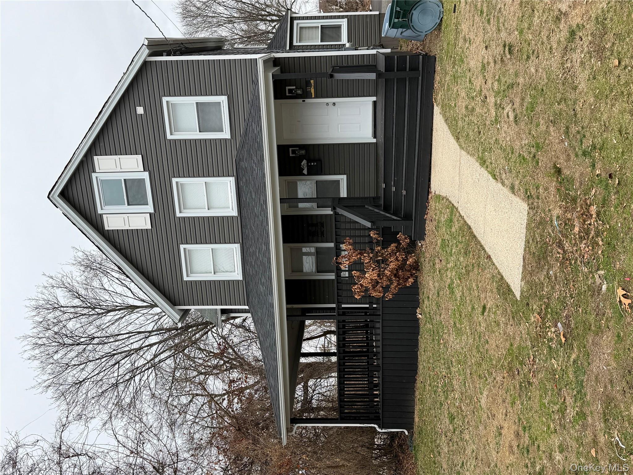 11 Haab Avenue, Babylon, NY 11702