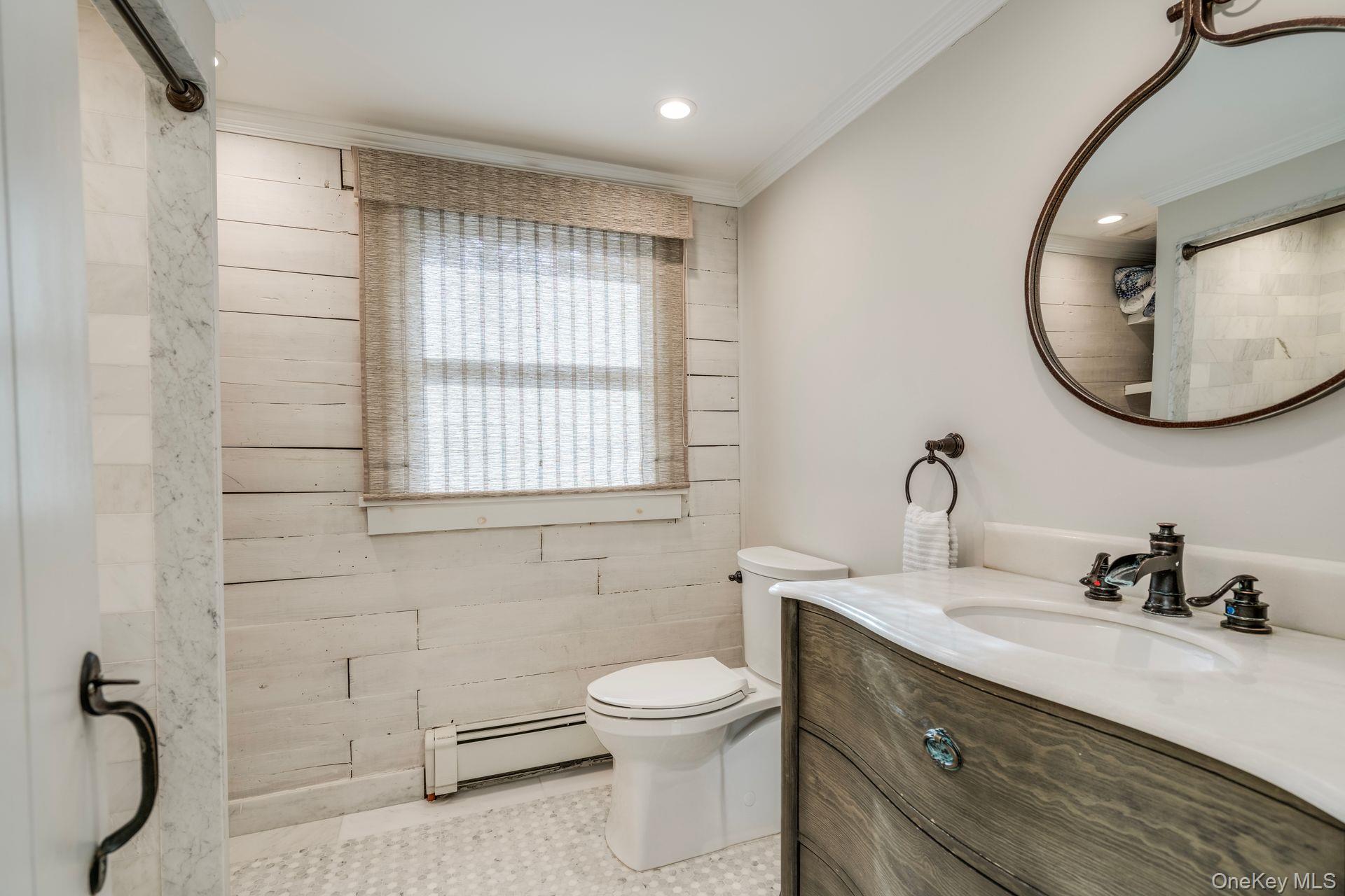 24 Forrest Drive, Lloyd Harbor, NY 11743