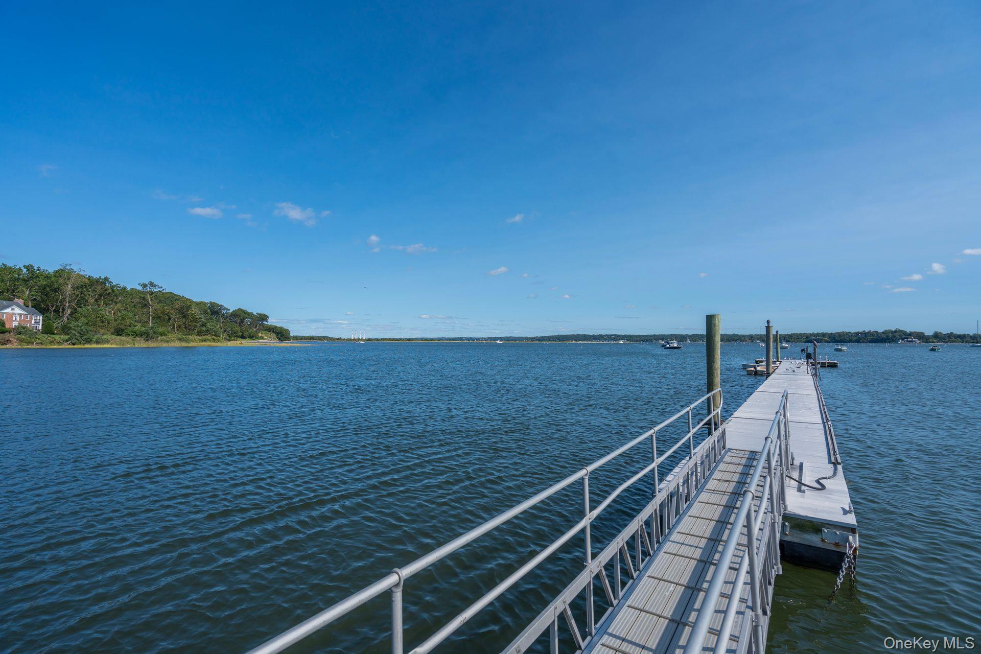 24 Forrest Drive, Lloyd Harbor, NY 11743